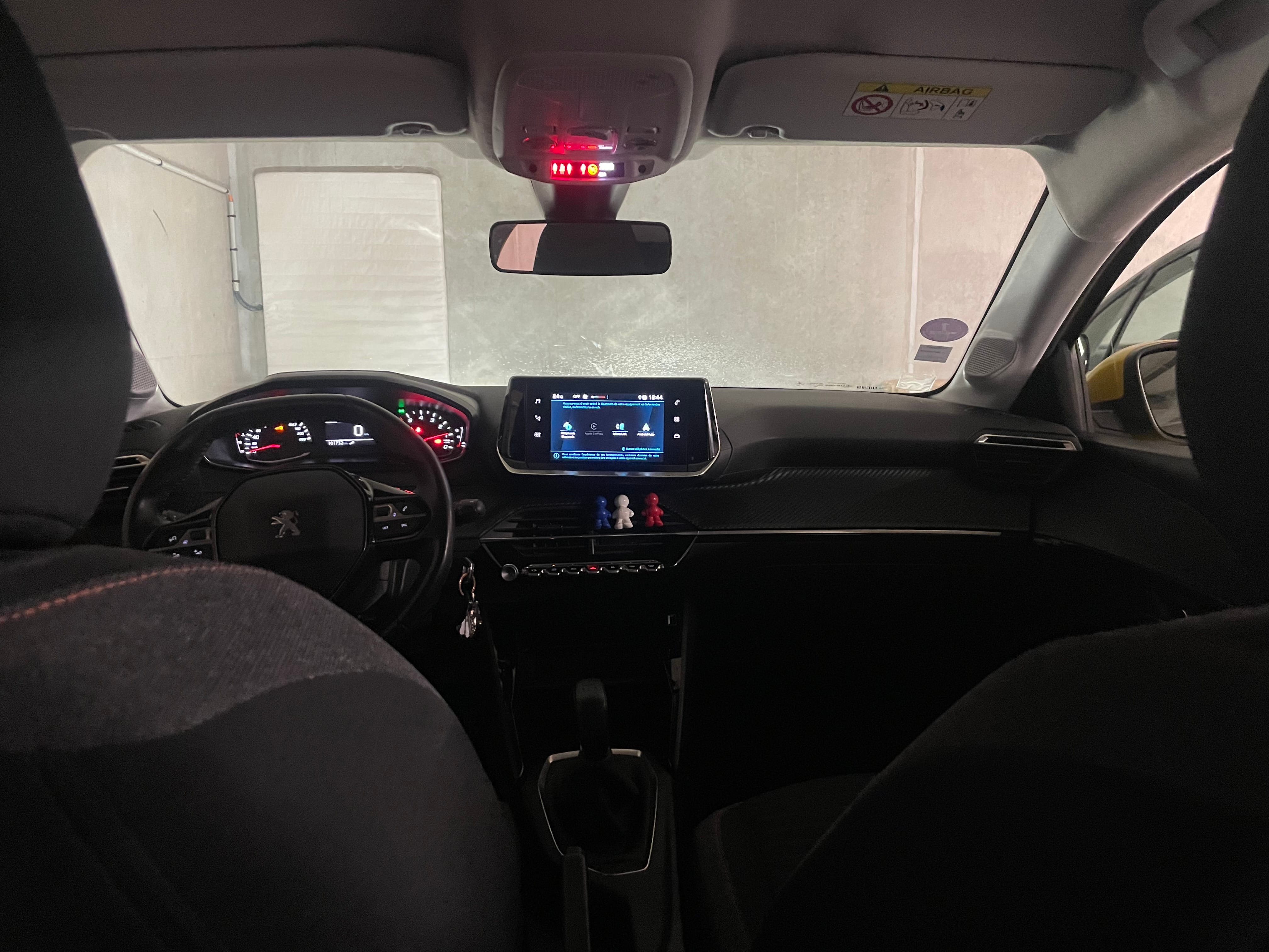 Peugeot 208 avec Caméra de recul