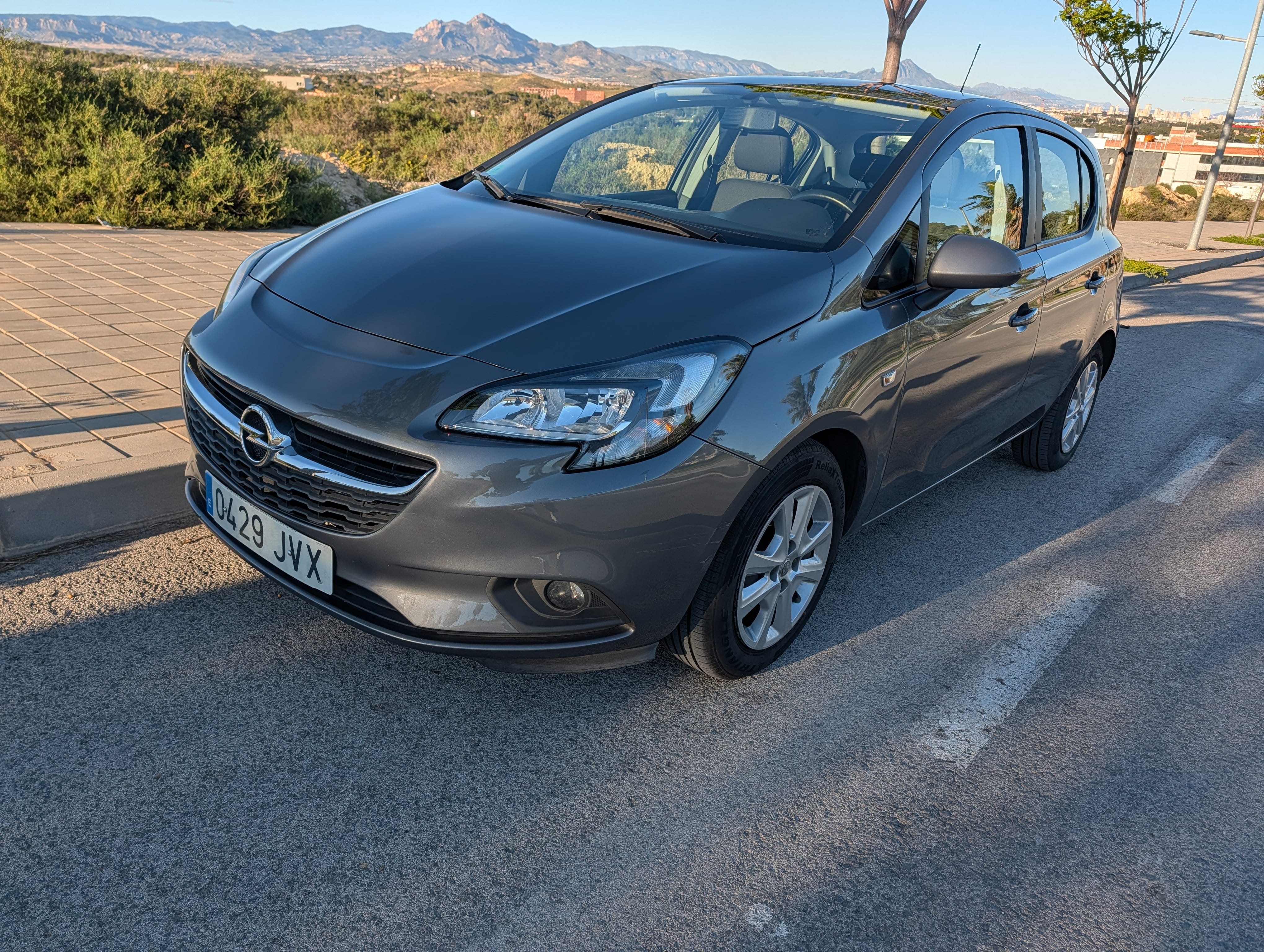 Opel Corsa, 2016, Gasolina 95
