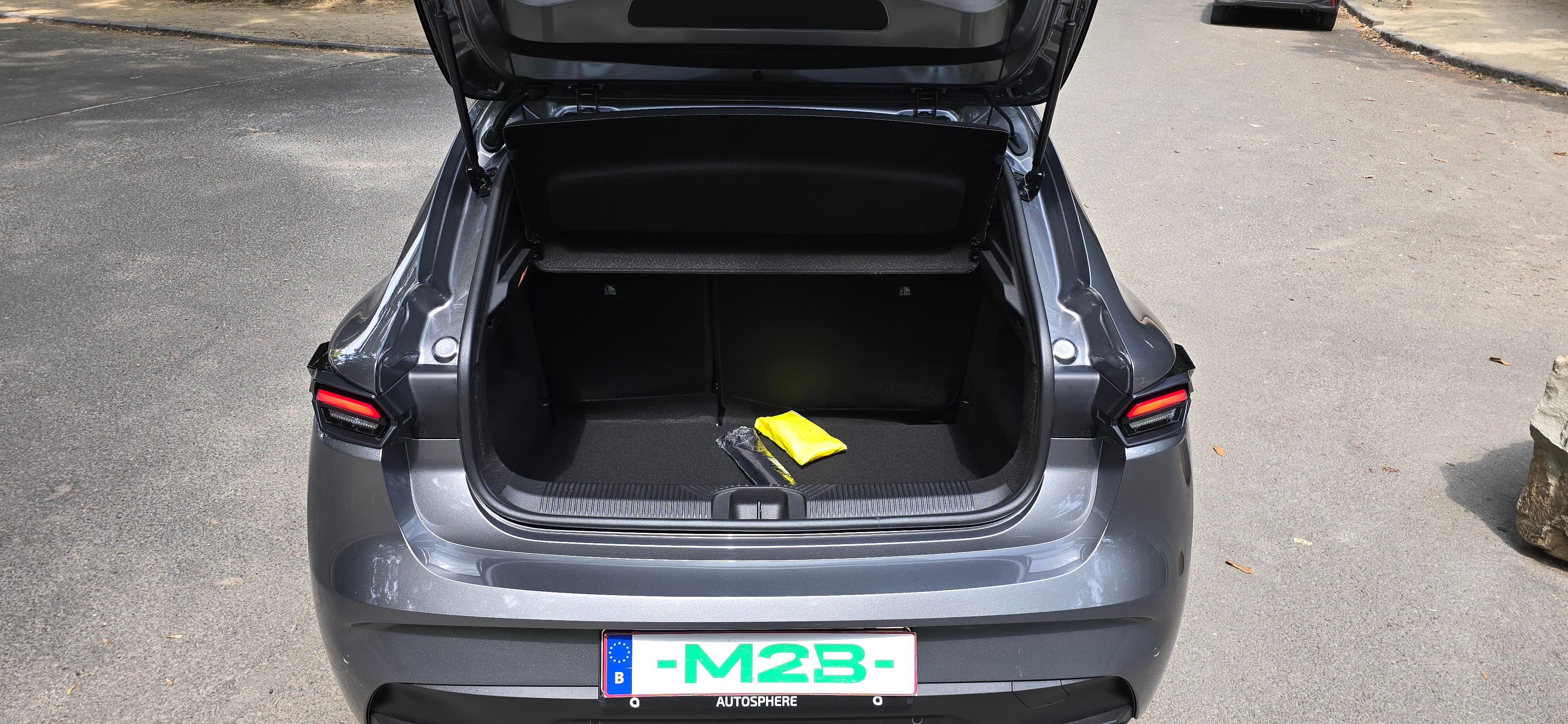Renault Clio with Bluetooth audio
