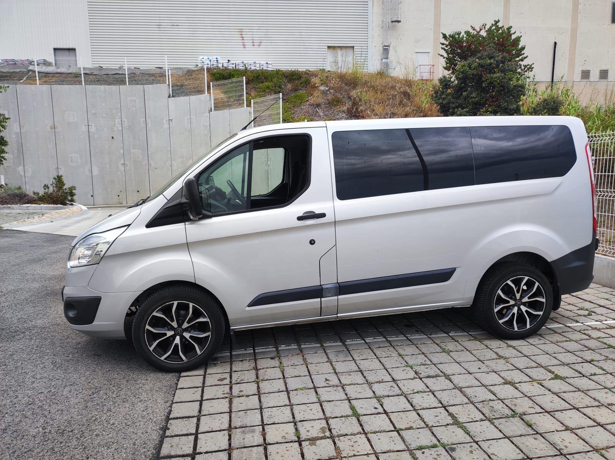 Ford Transit Custom Fourgon, 2013, Diesel, 9 places et plus