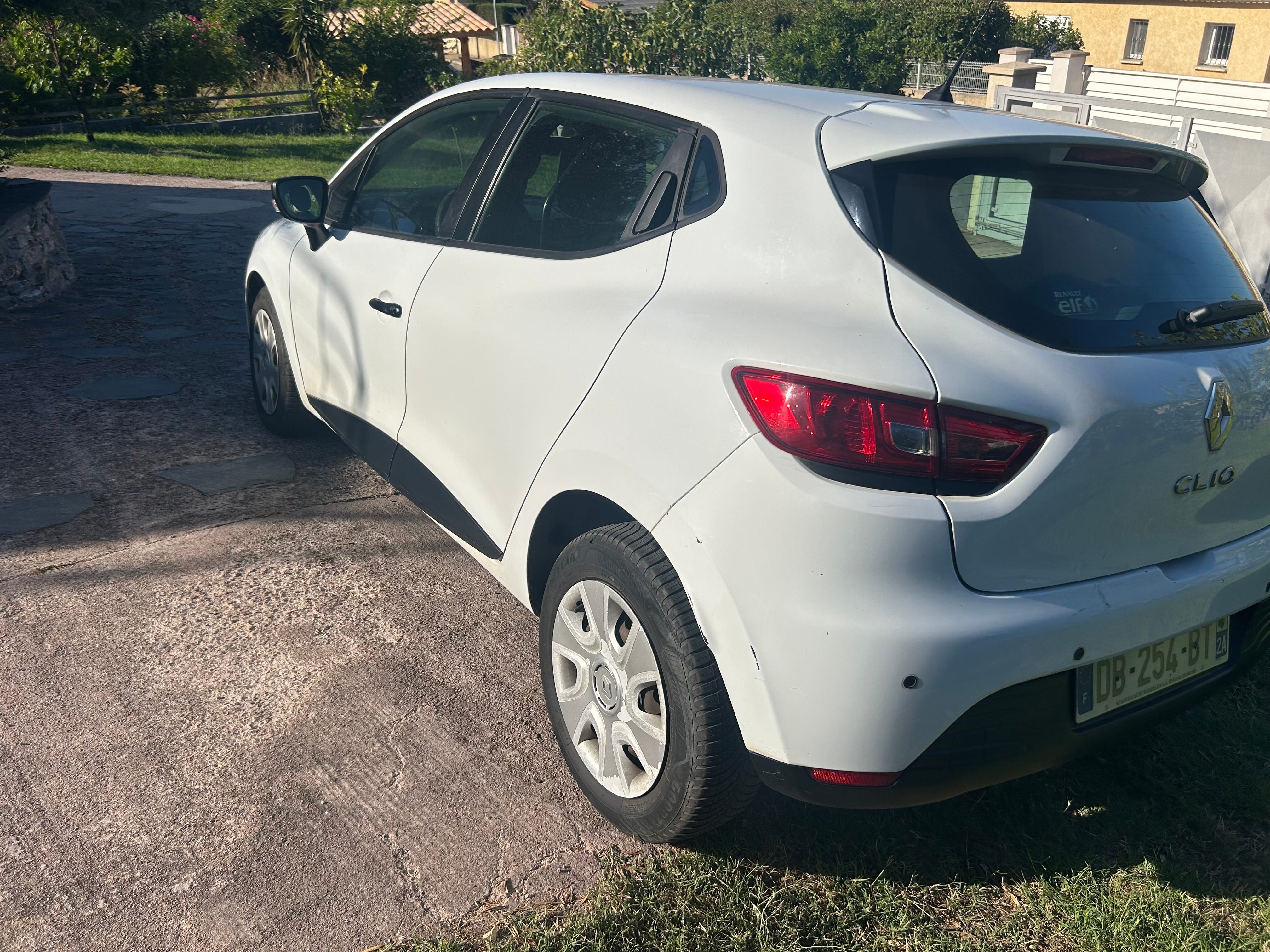 Renault Clio avec Port USB