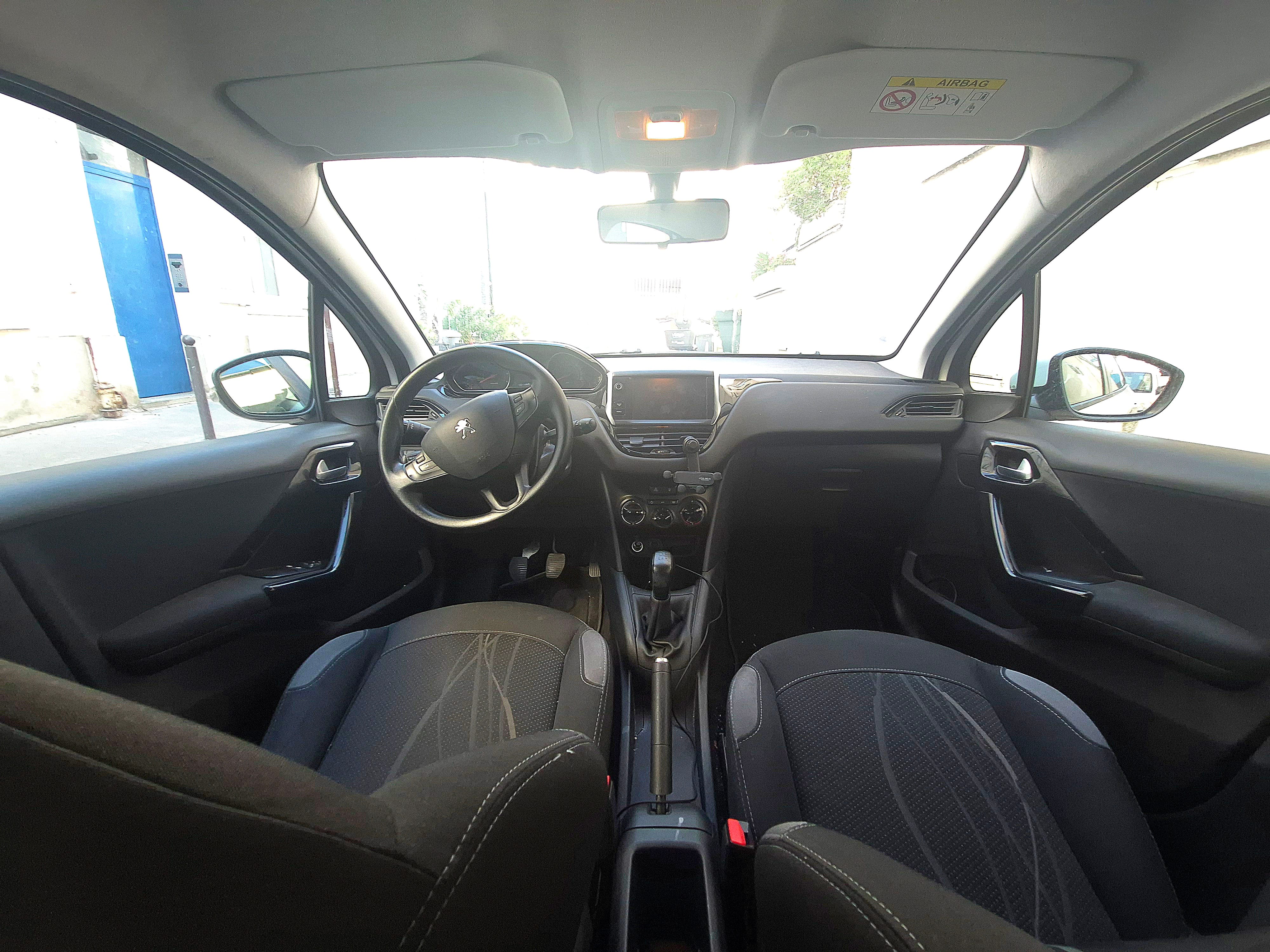 Peugeot 208 avec Audio Bluetooth