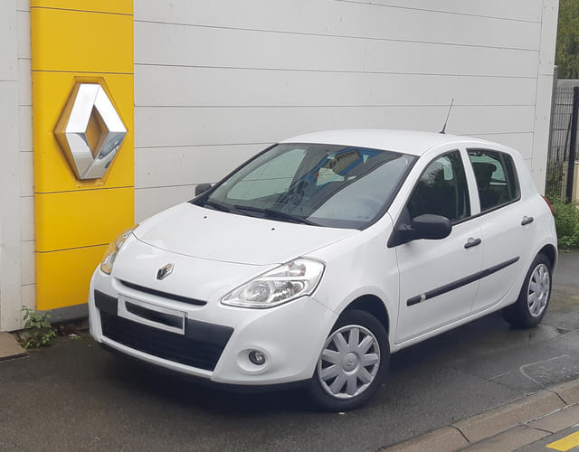 Renault Clio III 1.2 75CV 5 portes, 2011, Essence 95