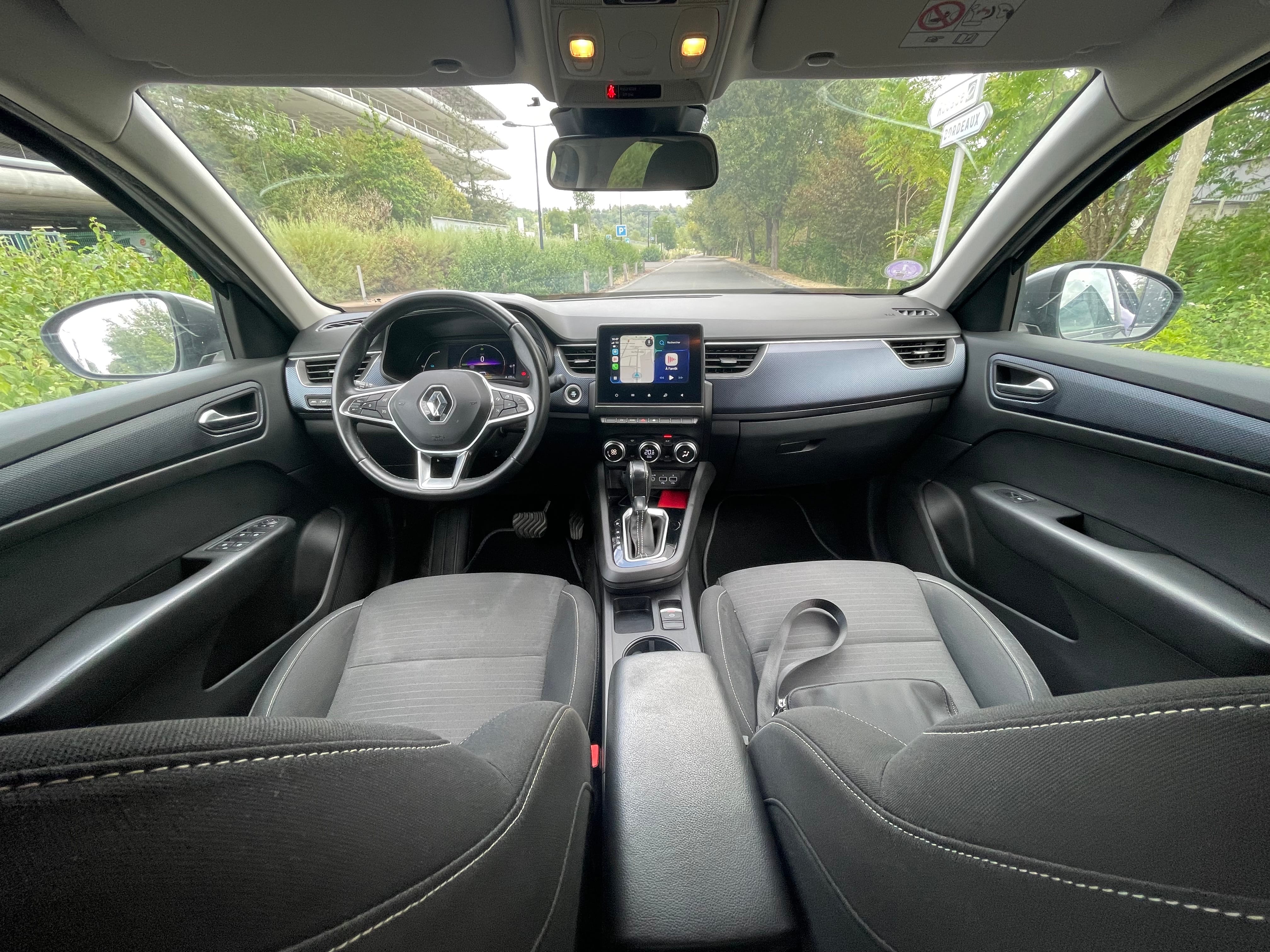 Renault Arkana E-Tech avec GPS