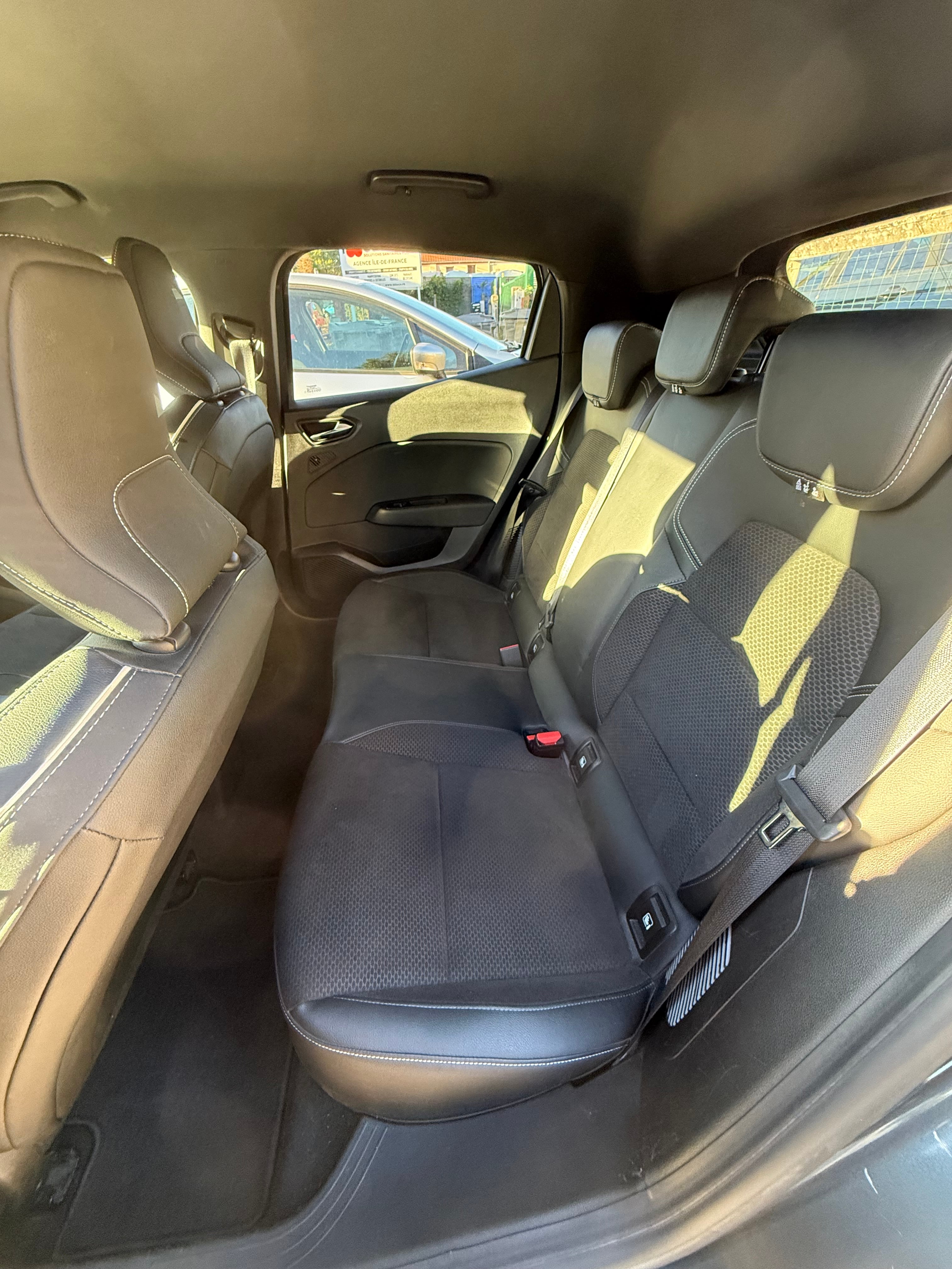 Renault Clio E-tech avec Régulateur de vitesse