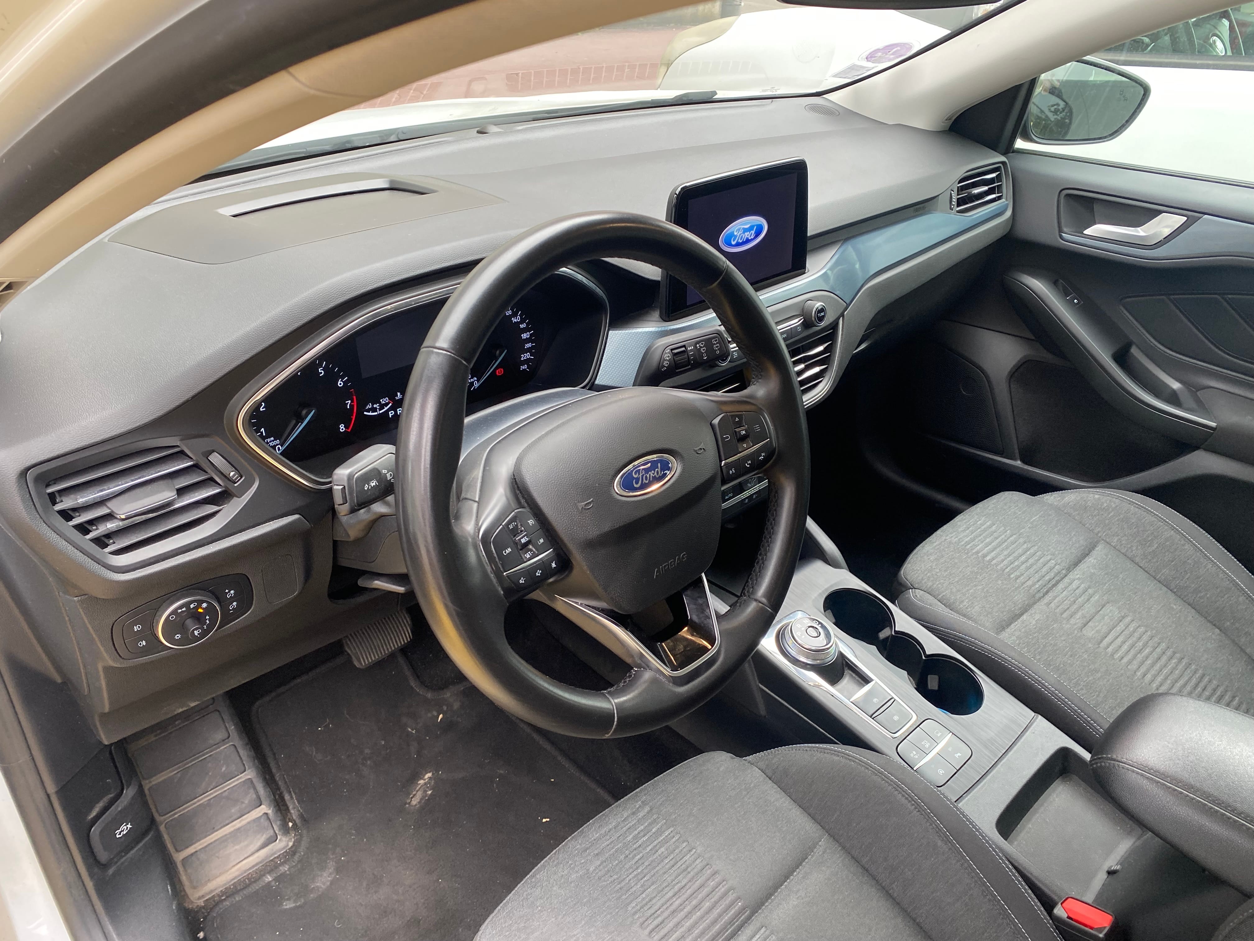 Ford Focus Business avec Caméra de recul
