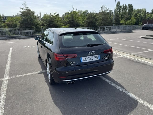 Audi A3 TFSI 150 S Tronic avec Climatisation