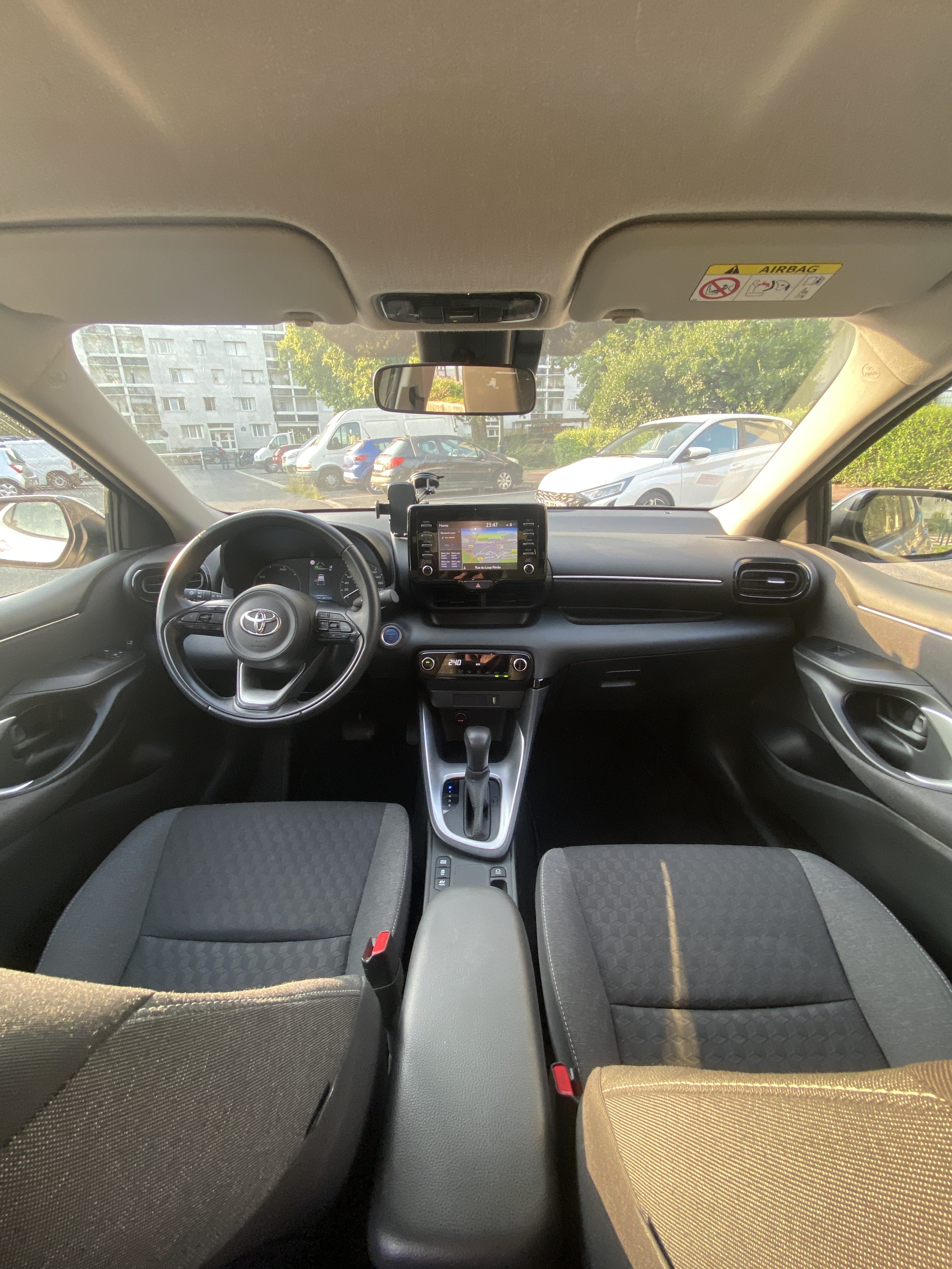 Toyota Yaris Hybride Apple CarPlay / GPS / Crit’air 1 avec GPS