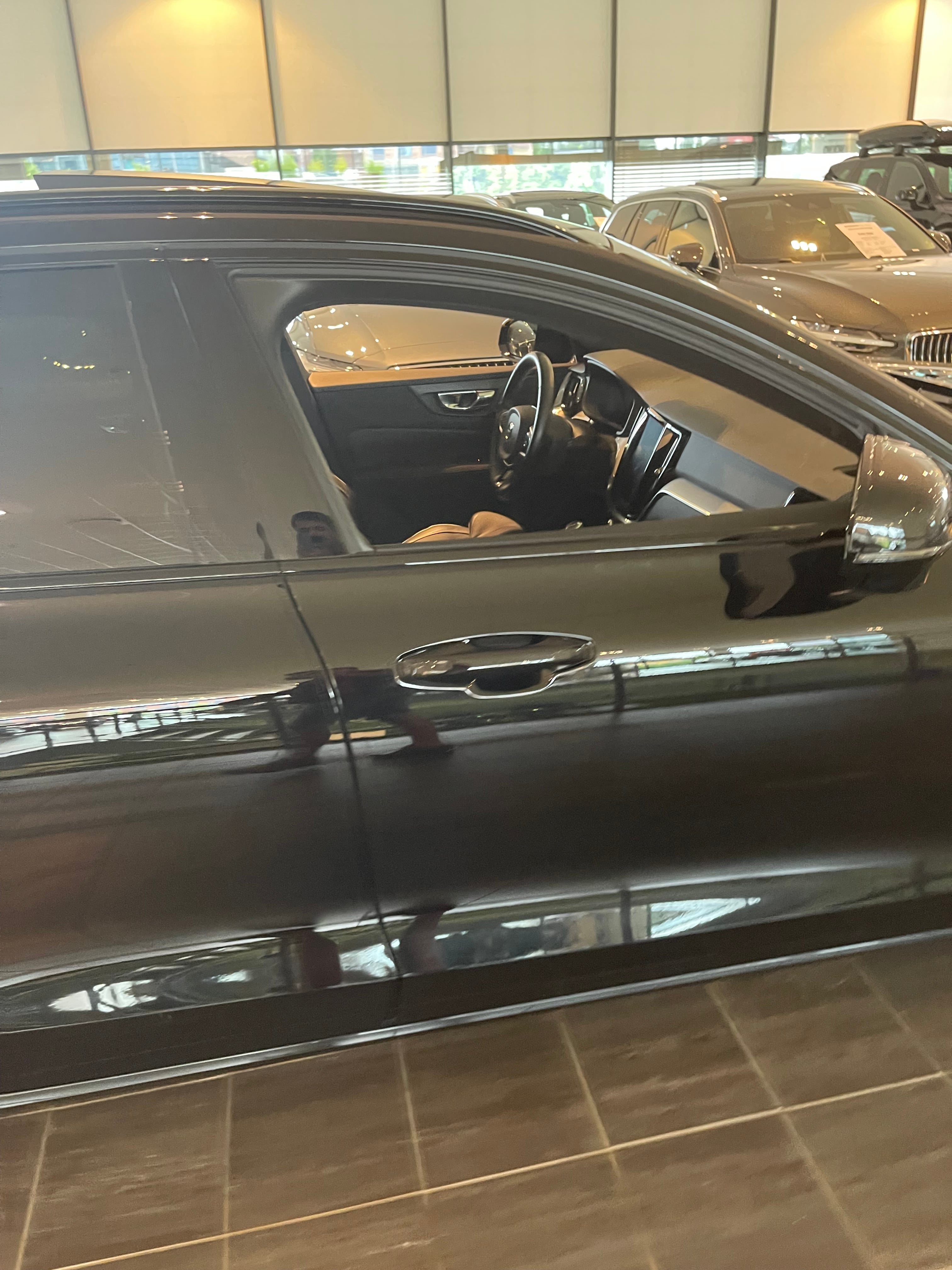 Volvo V60 Plug-in Hybrid med Vinterdekk
