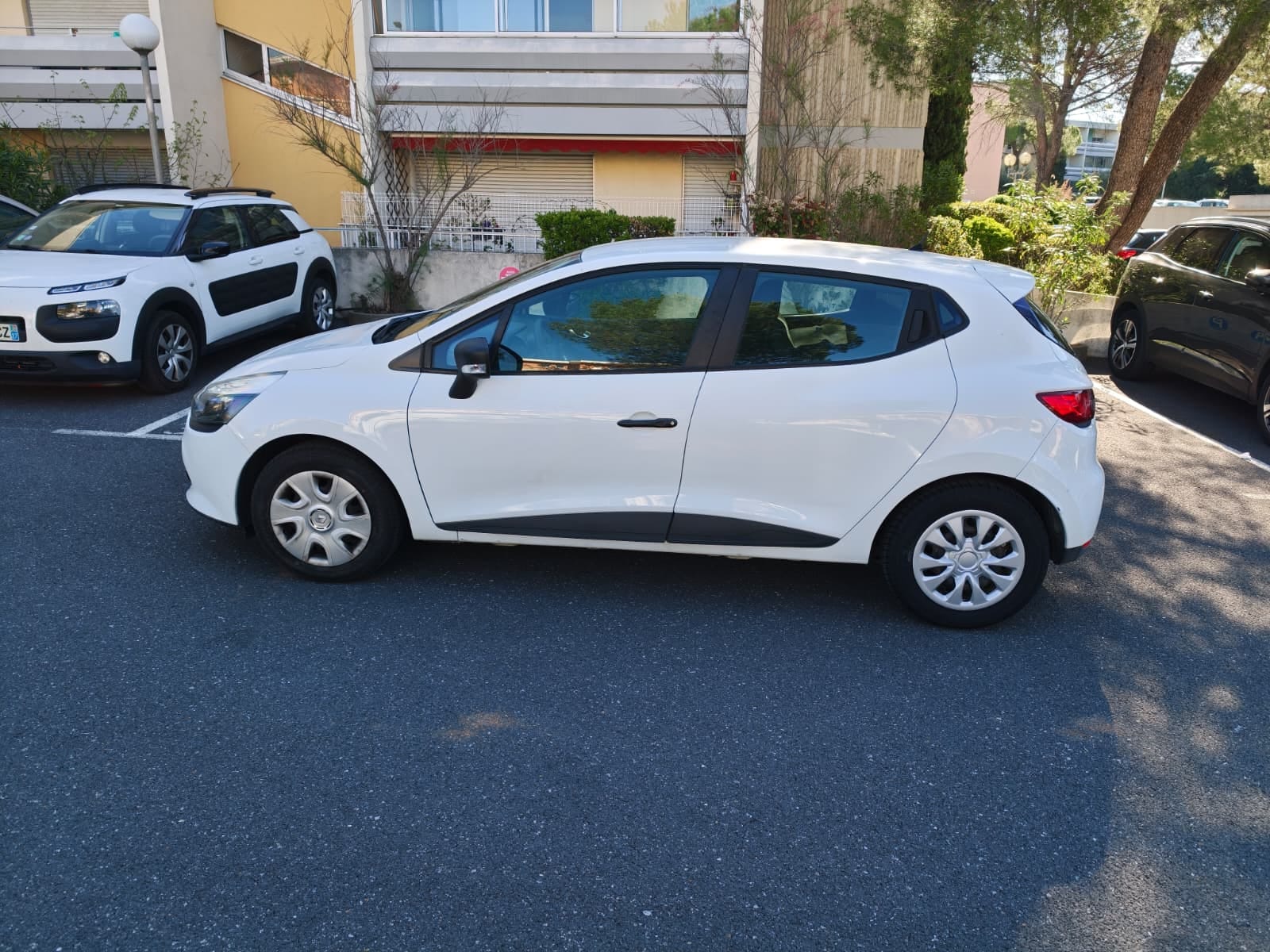 Renault Clio avec Climatisation