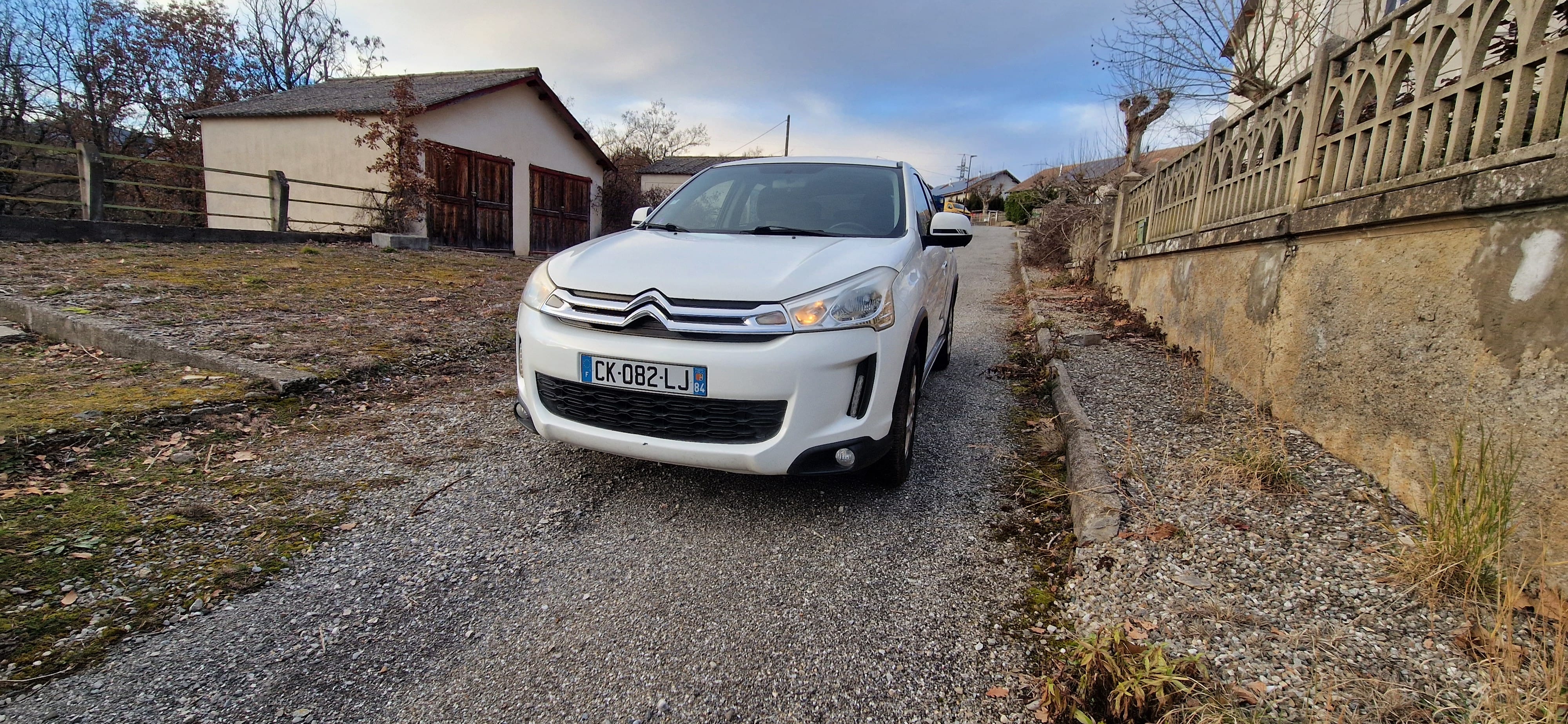 Citroen C4 AirCross avec GPS