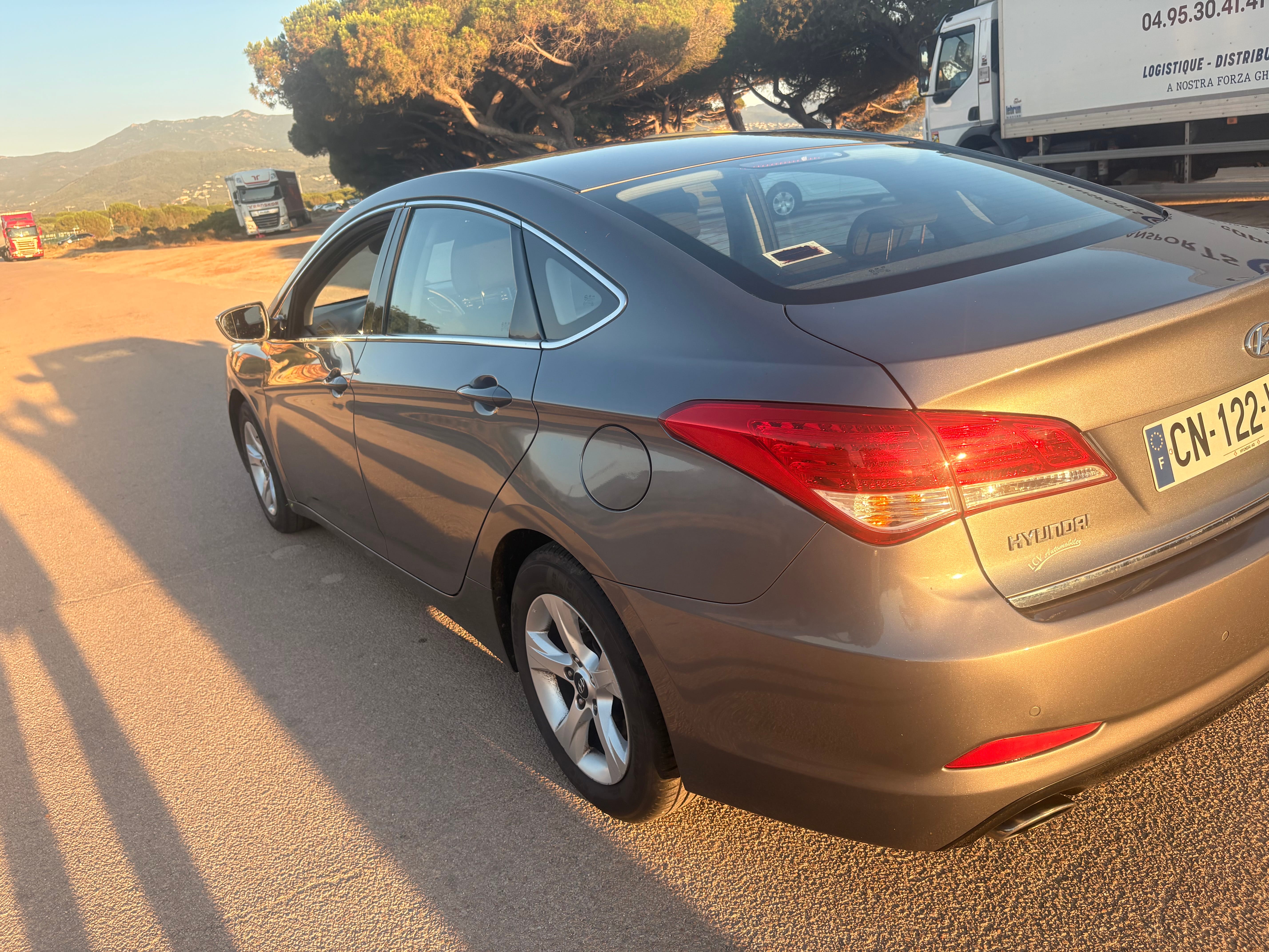 Hyundai i40 avec Climatisation