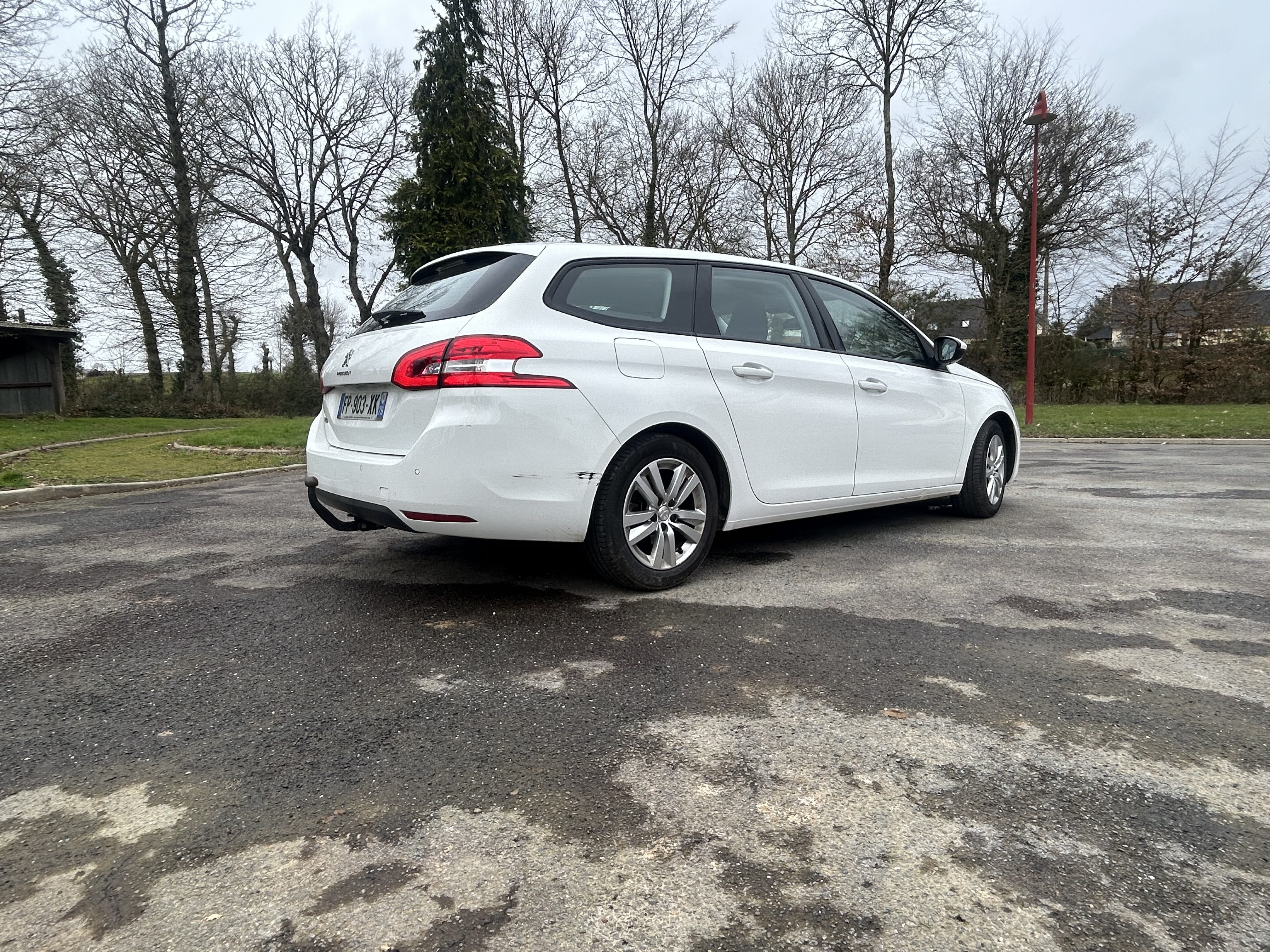 Peugeot 308 SW with GPS