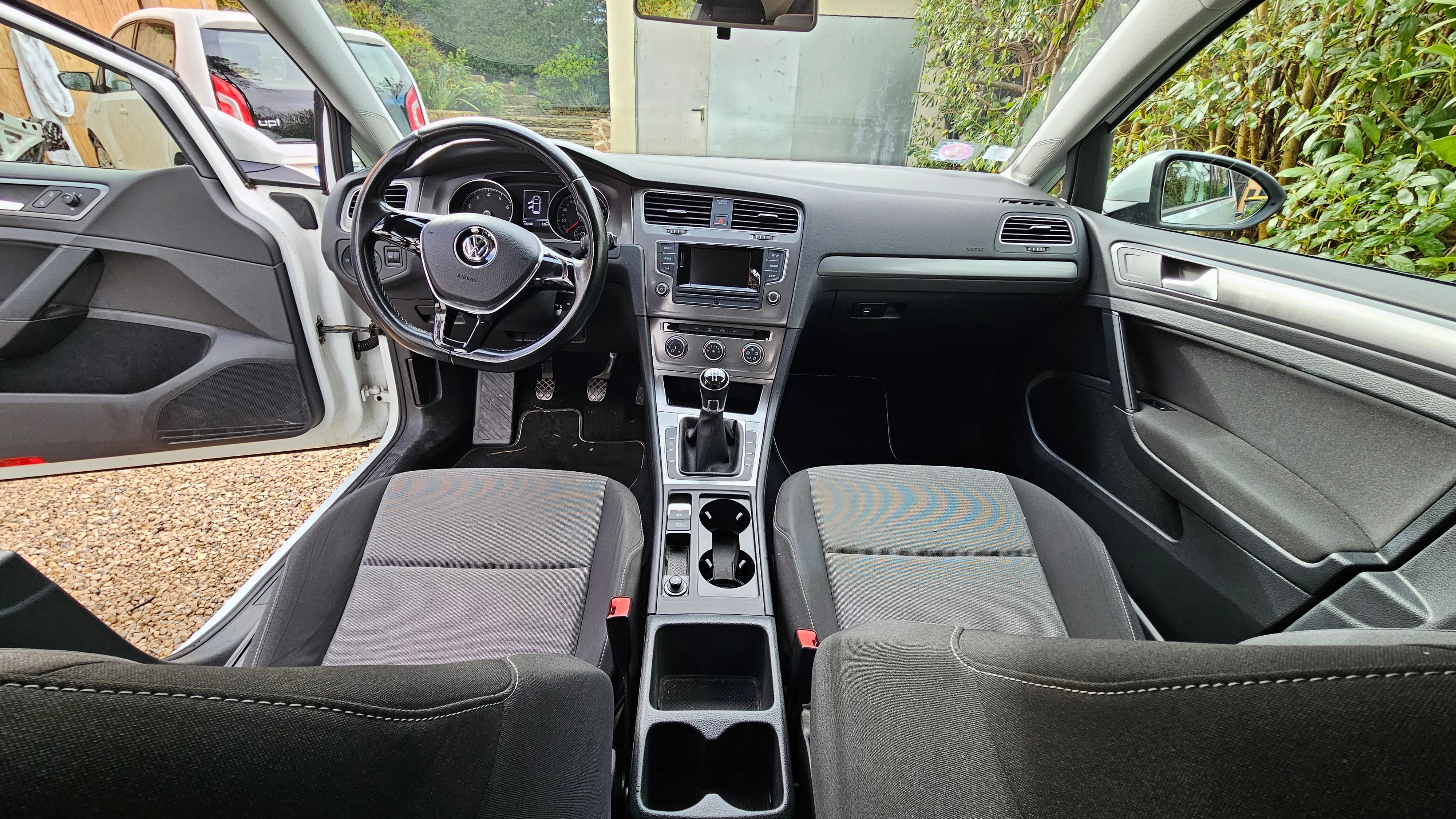 Volkswagen Golf con Entrada de Audio/iPod