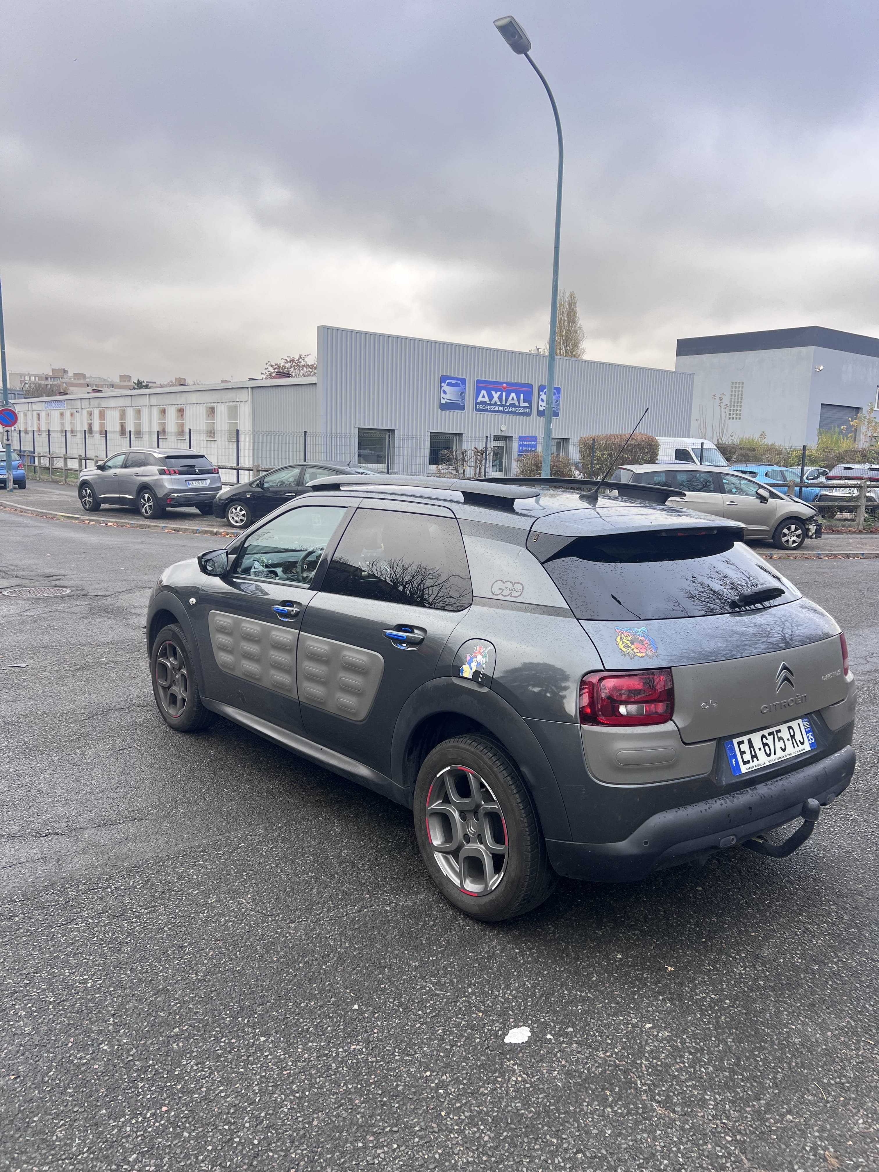 Citroen C4 Cactus avec GPS