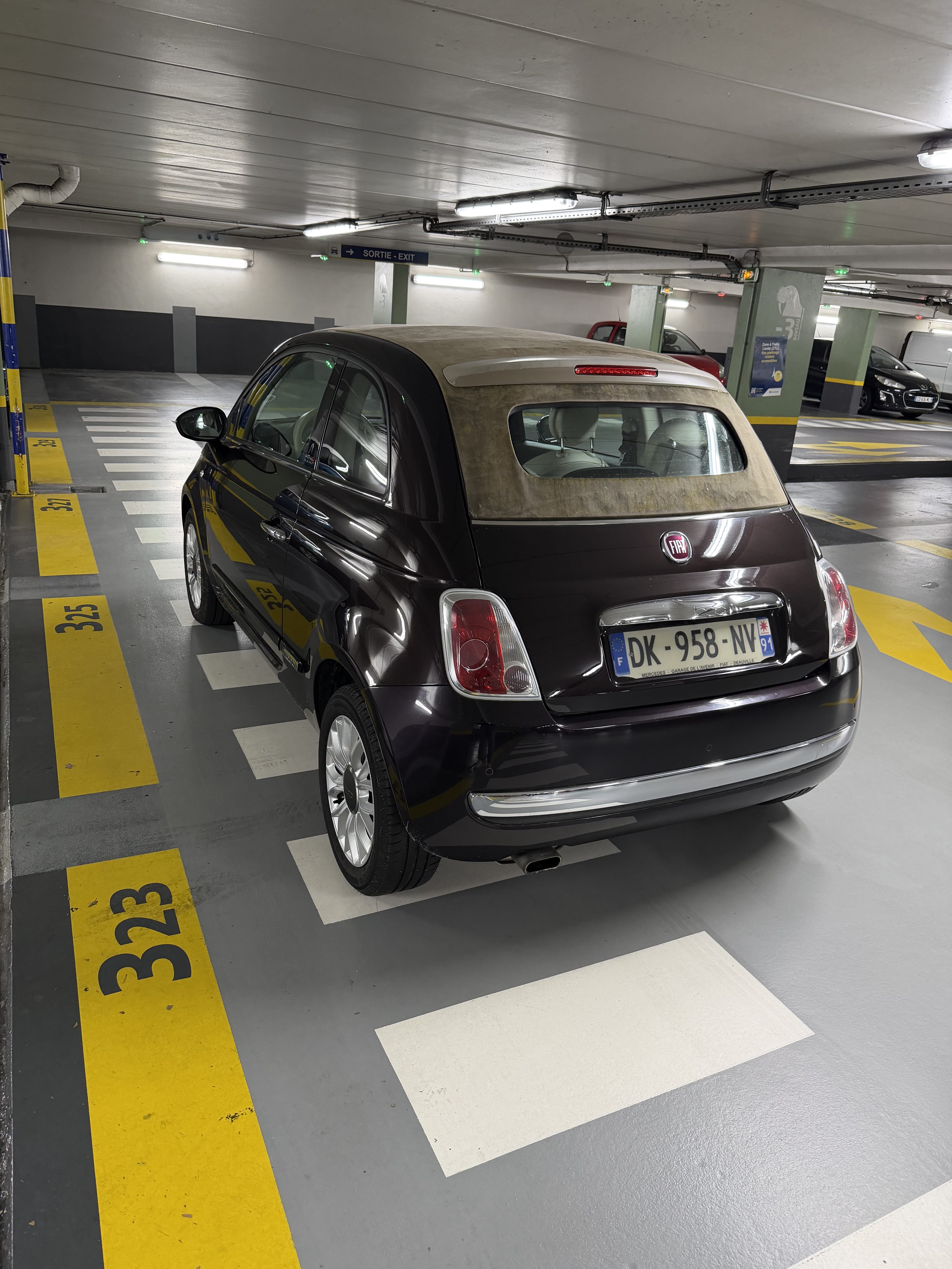 Fiat 500 C met Achteruitrijcamera