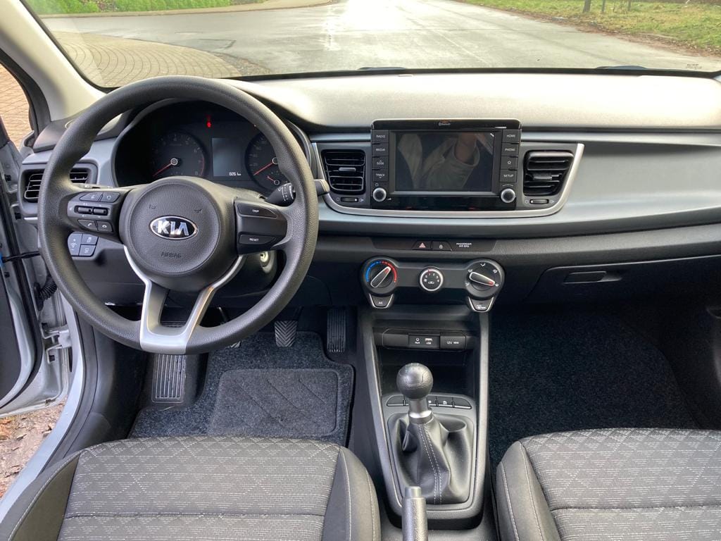 Kia Rio with Apple CarPlay
