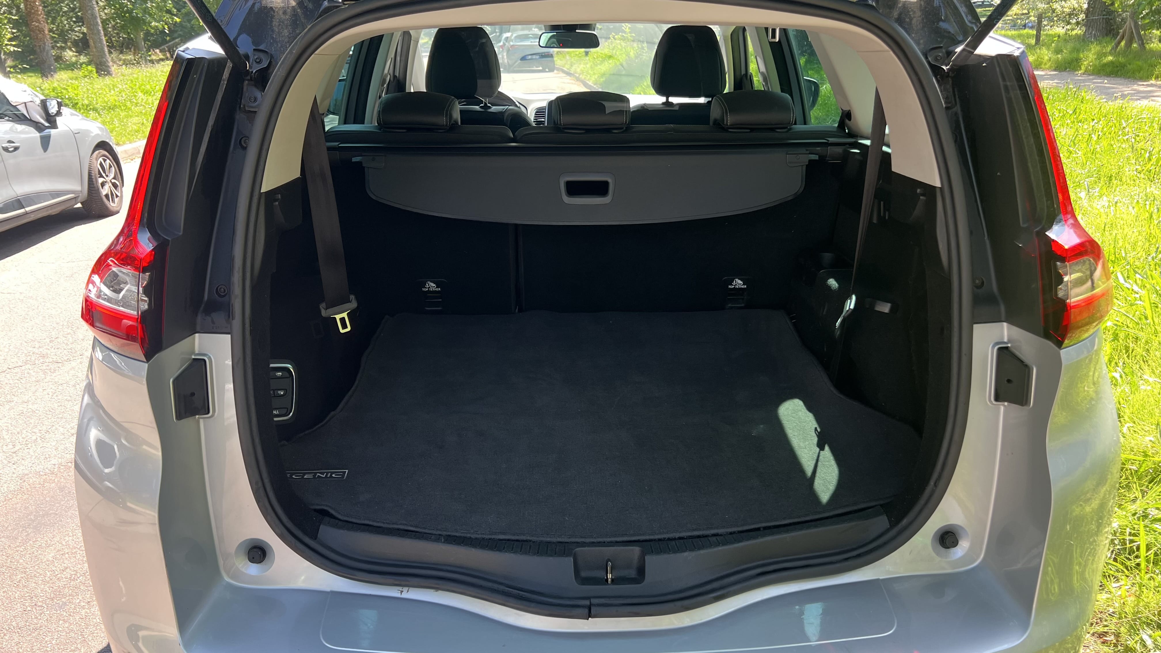 Renault Grand Scenic 140 Intens EDC7 avec Audio Bluetooth