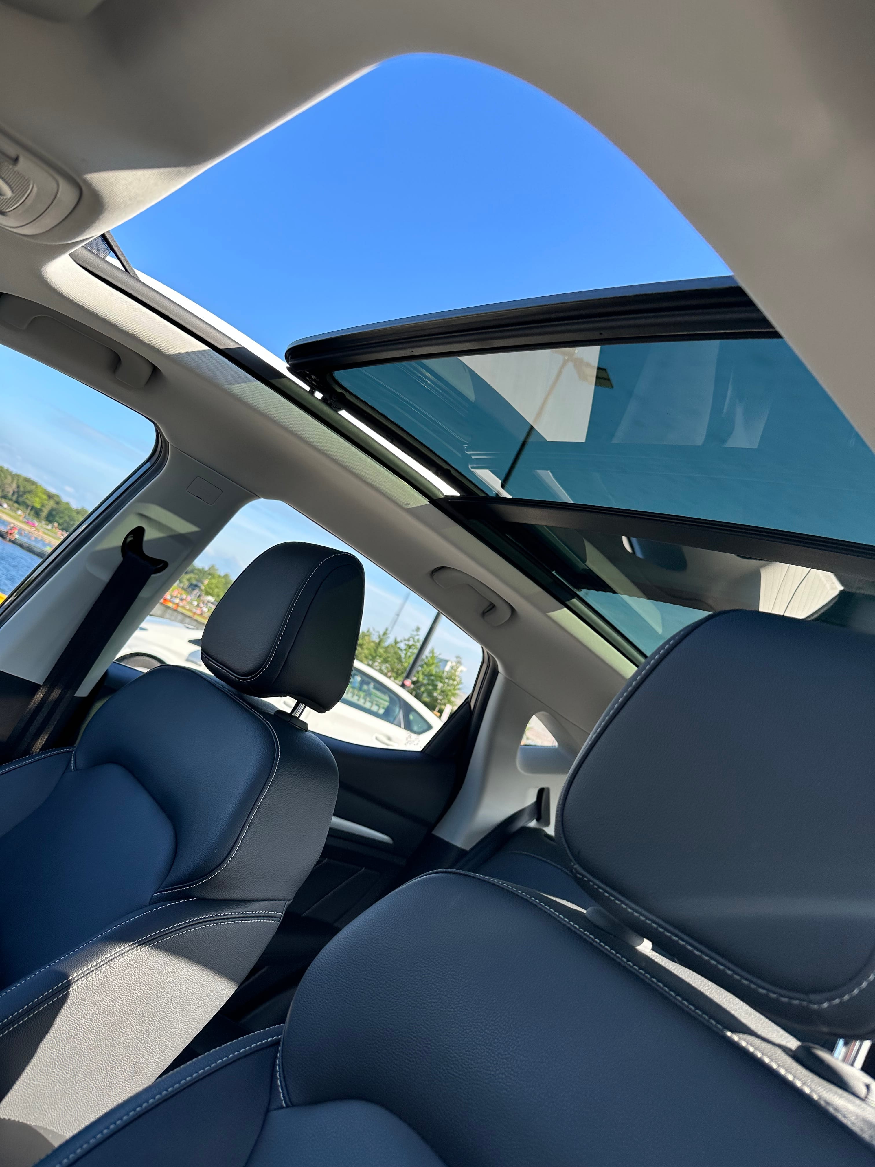 Mg ZS EV med Bluetooth audio