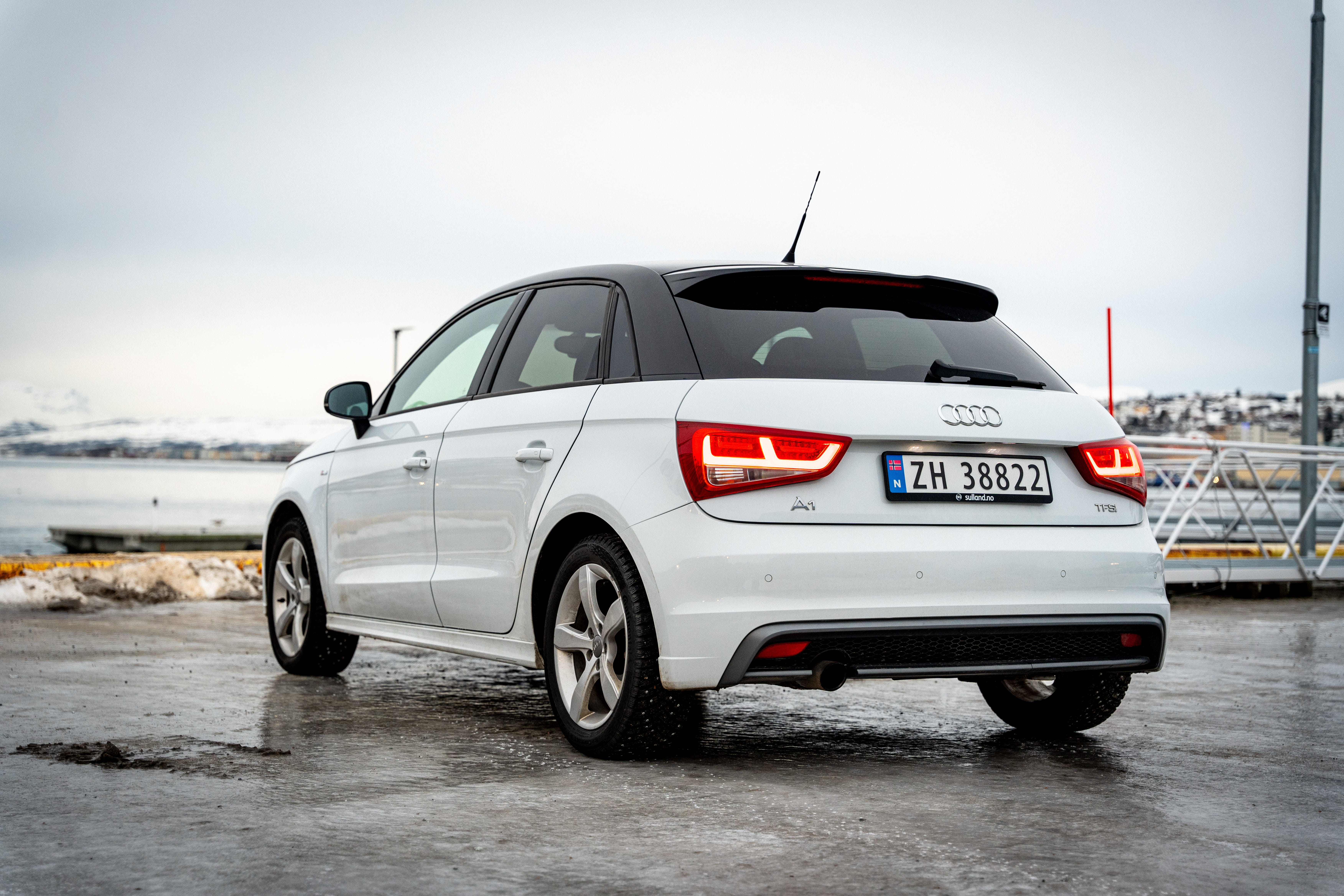 Audi A1 Sportback met Autostoel baby