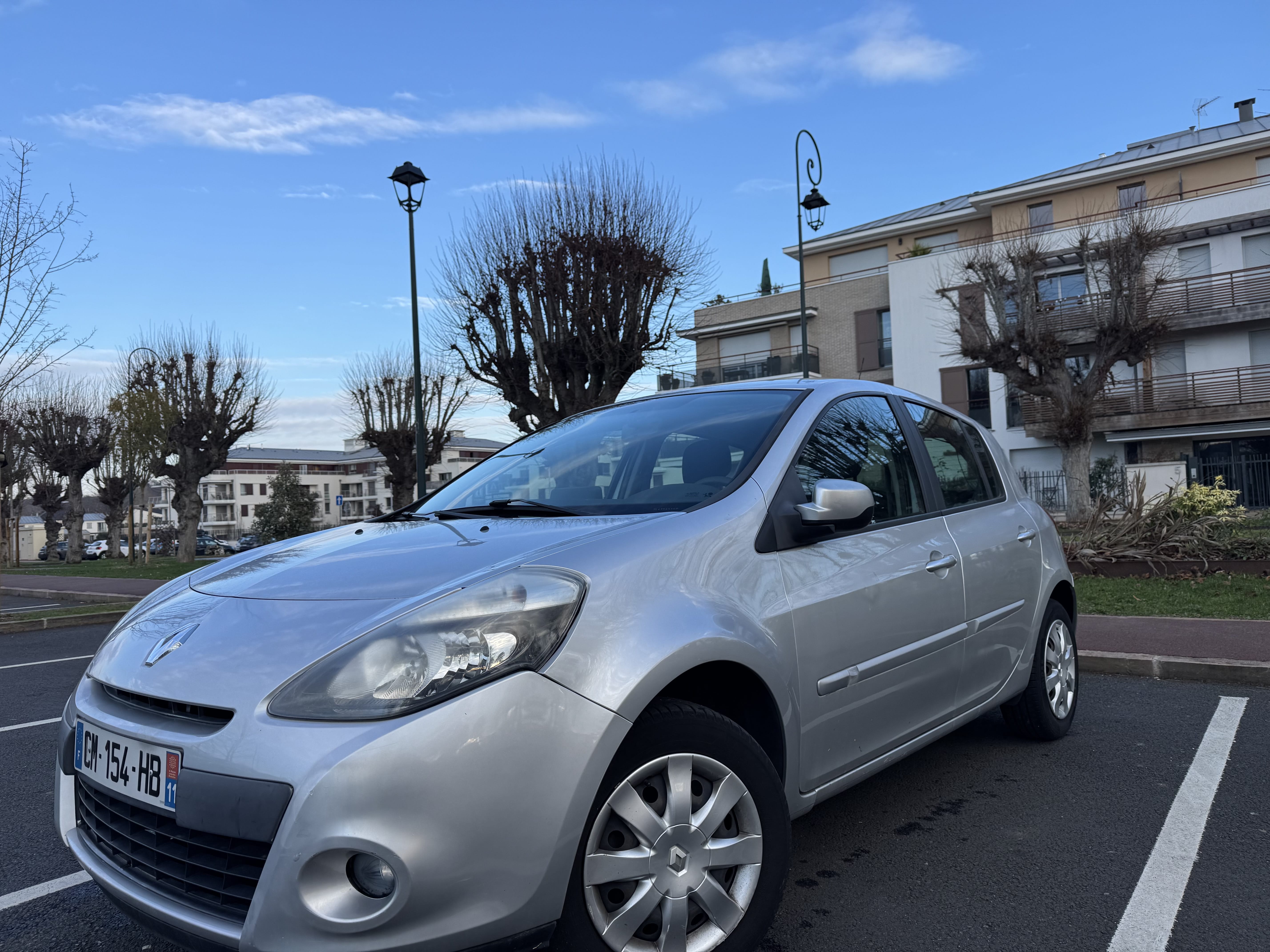Renault Clio avec Climatisation