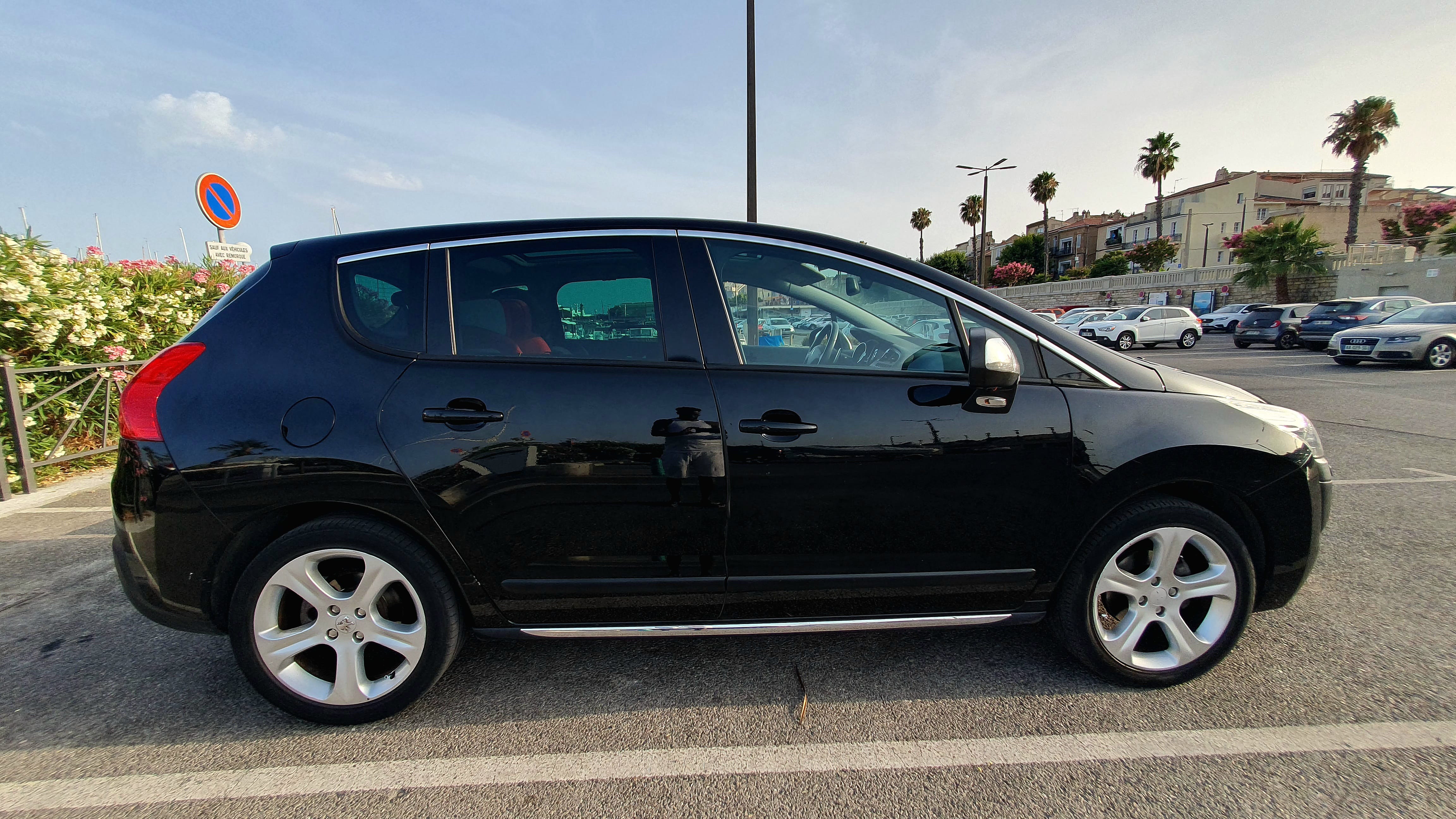 Peugeot 3008 1.6 HDI 112 avec Climatisation