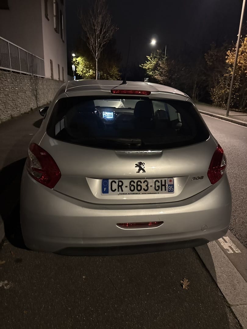 Peugeot 208 1.2