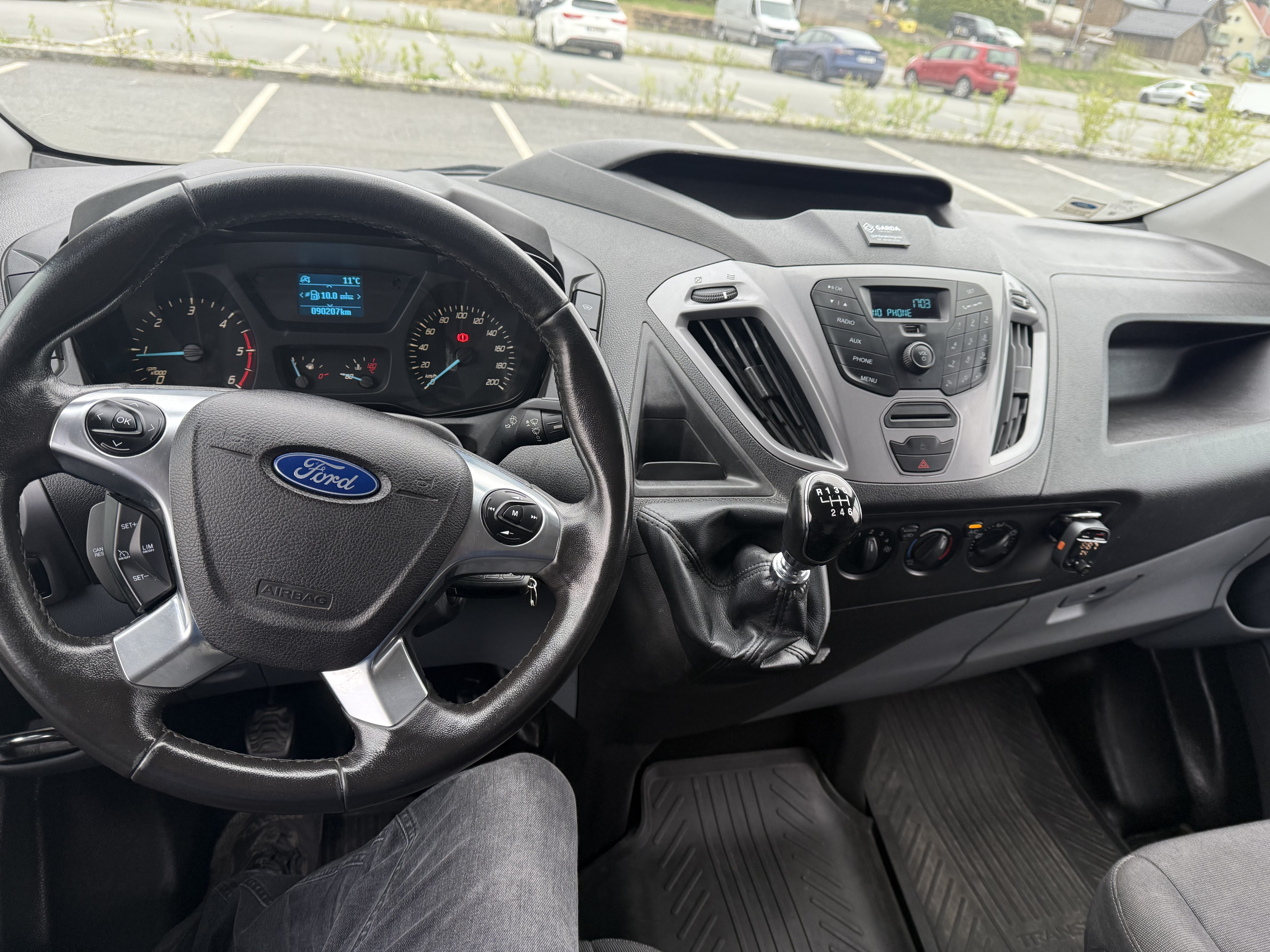 Ford Transit Custom Varebil med Bluetooth audio