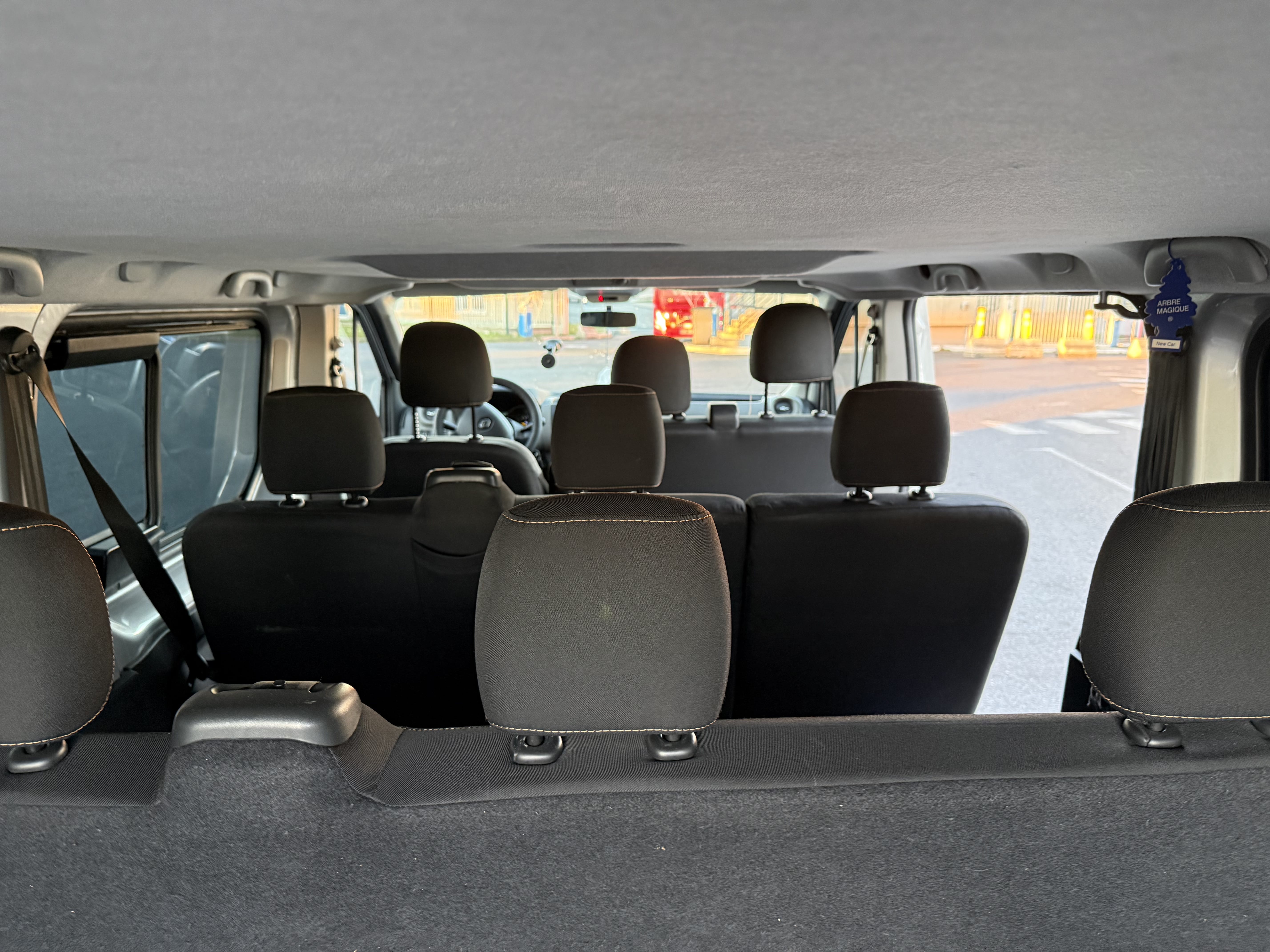 Renault Trafic Passenger XL avec Audio Bluetooth
