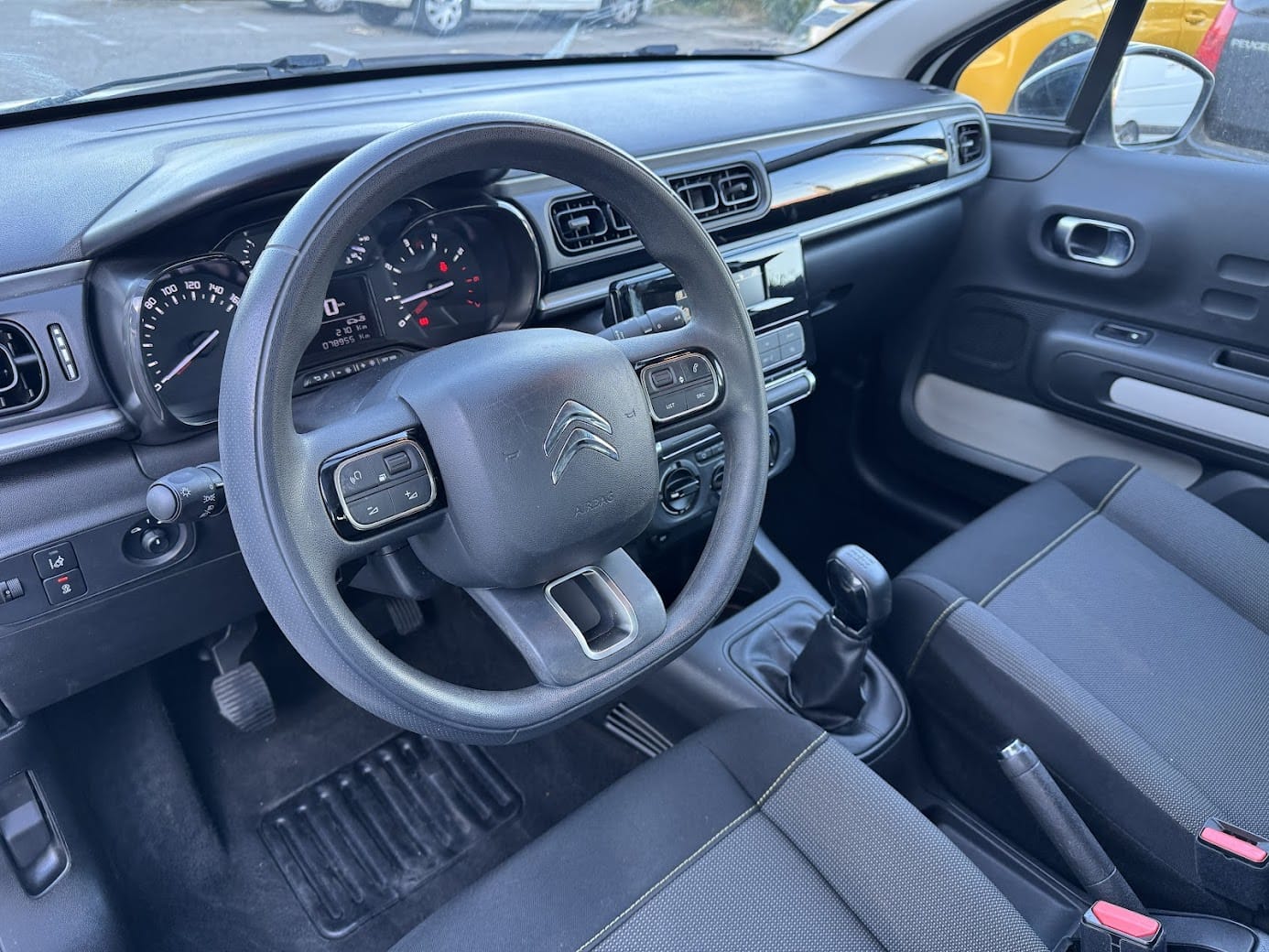 Citroen C3 Société Sté 2 PLACES Ess 82 CV *26020* FD032ZP avec Autoradio