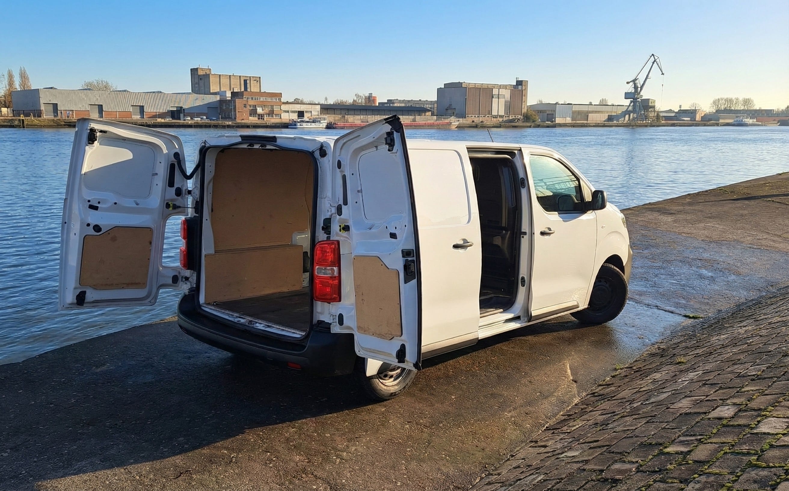 Fiat Scudo avec Entrée audio / iPod
