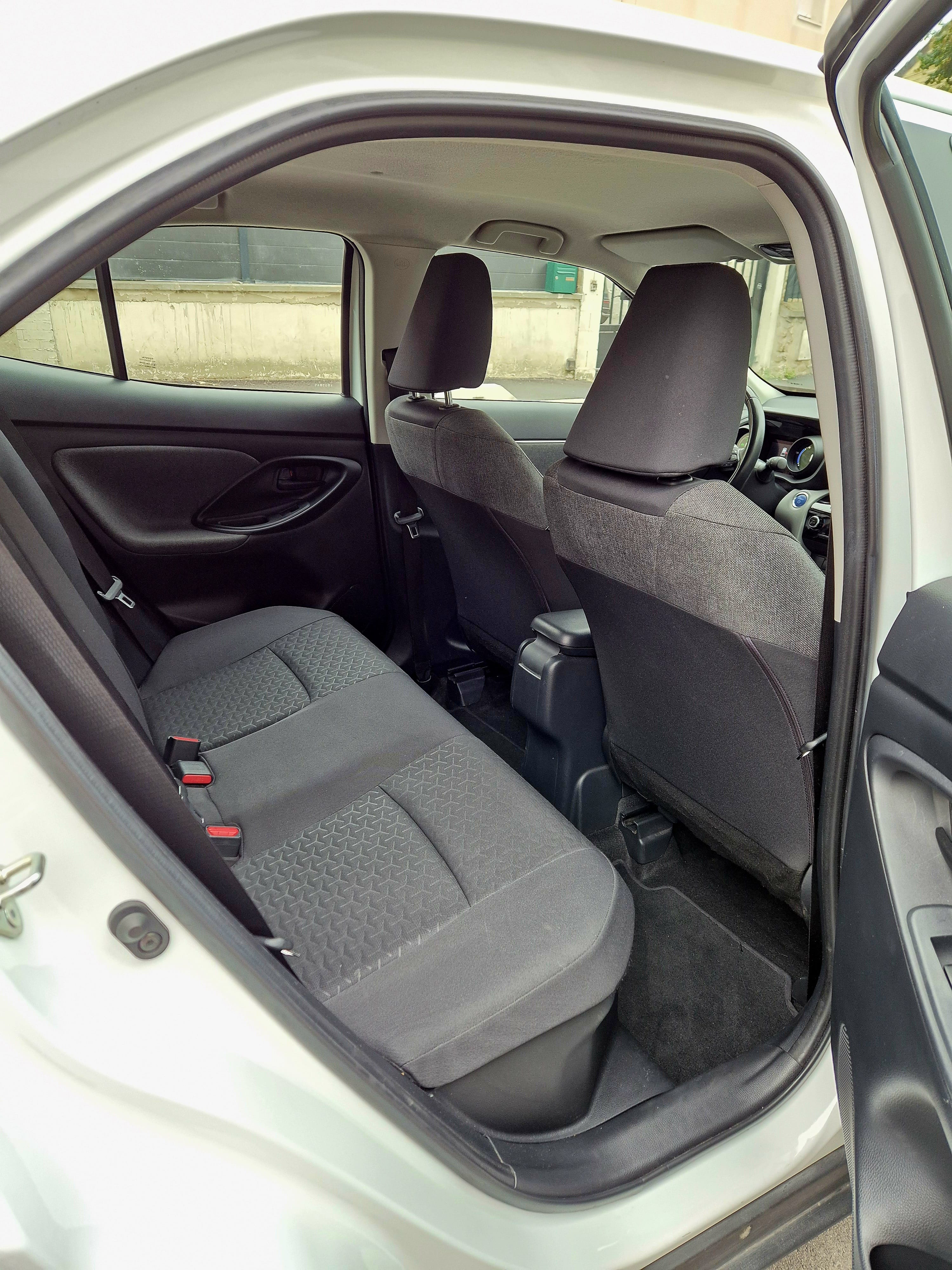 Toyota Yaris Cross Hybrid avec Dashcam