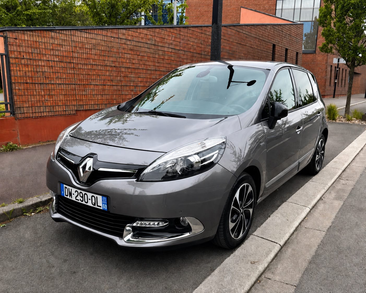 Renault Scenic Bose, 2015, Essence 95