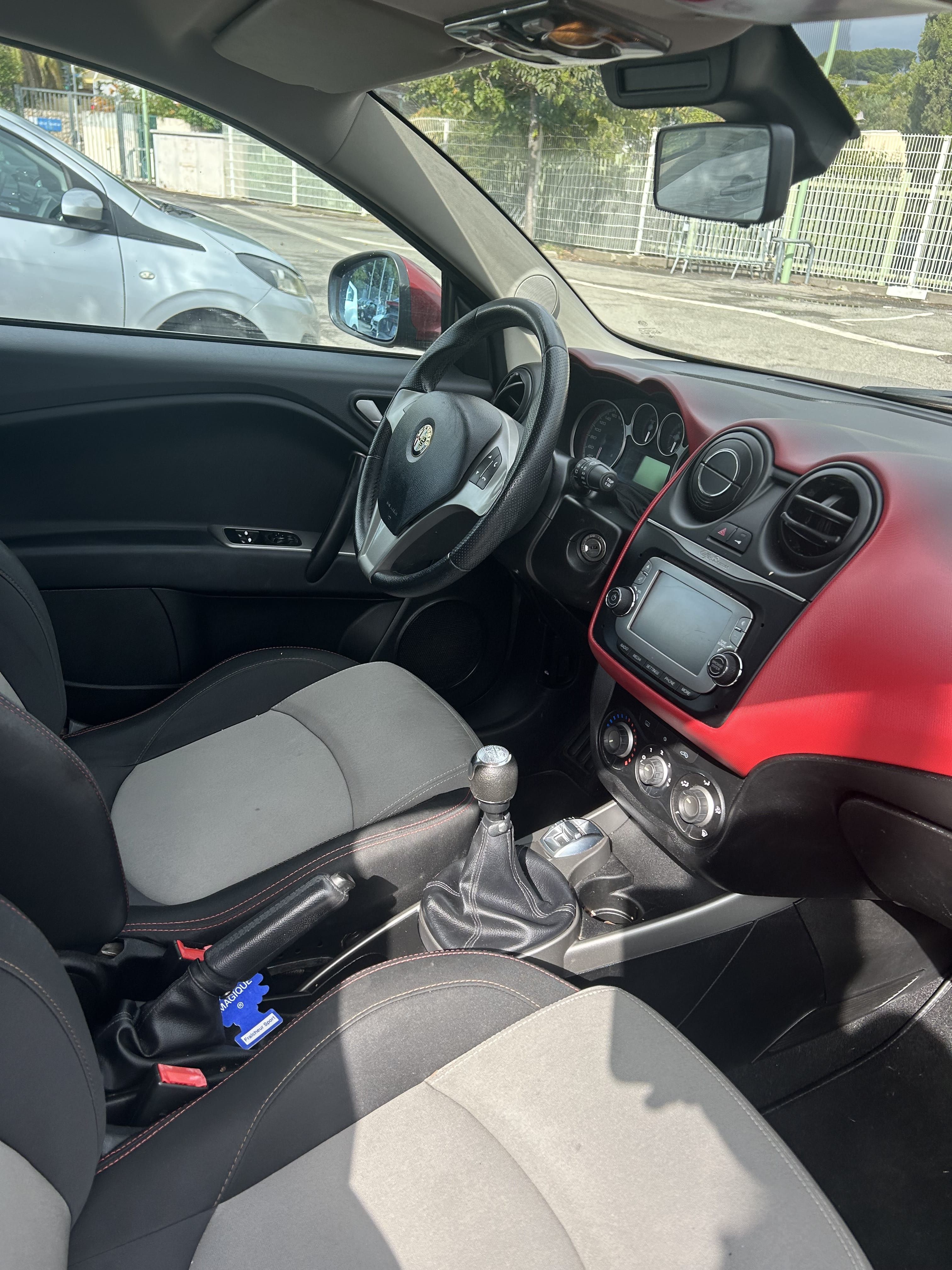 Alfa-Romeo Mito avec Entrée audio / iPod