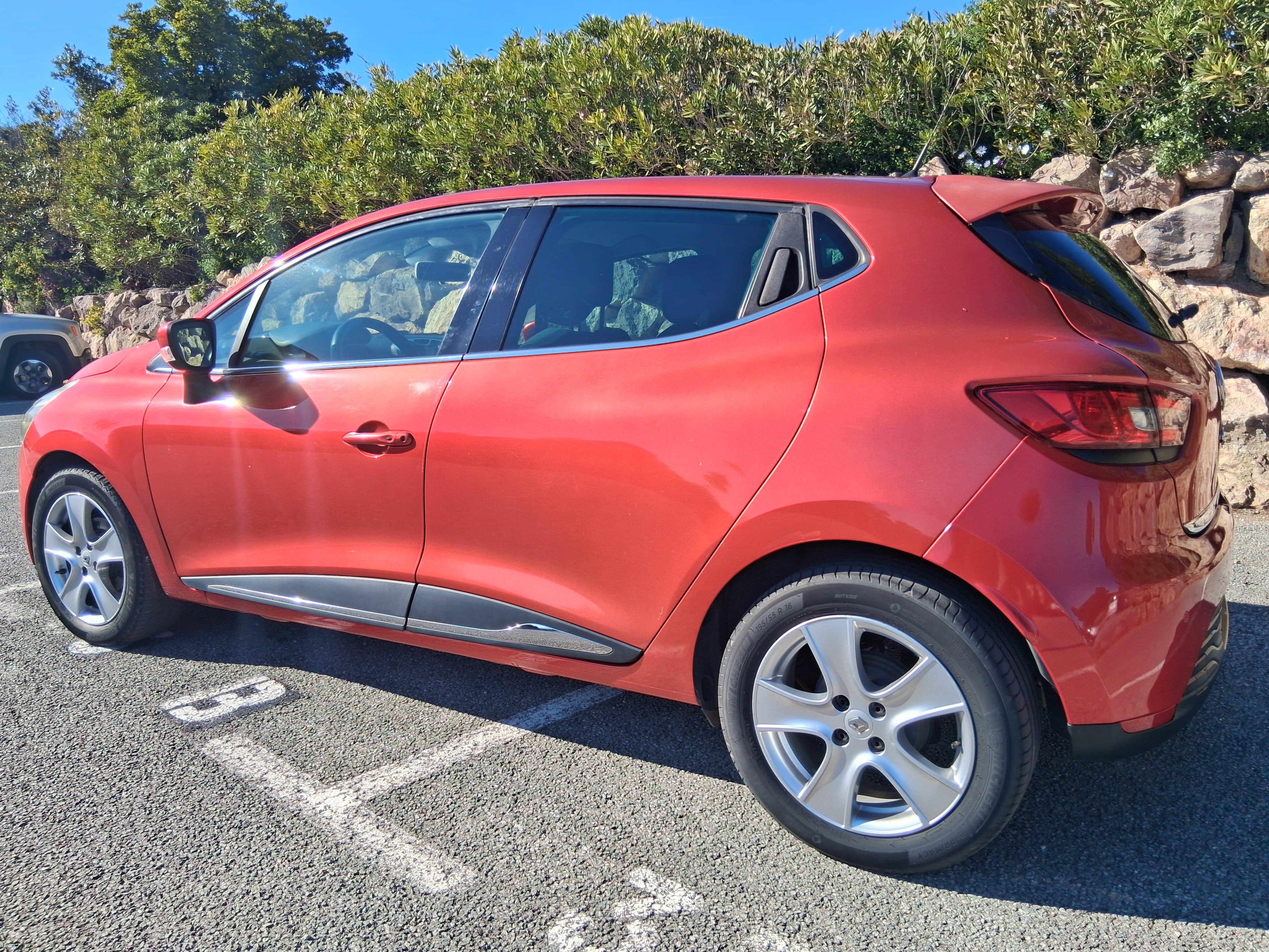Renault Clio avec Climatisation