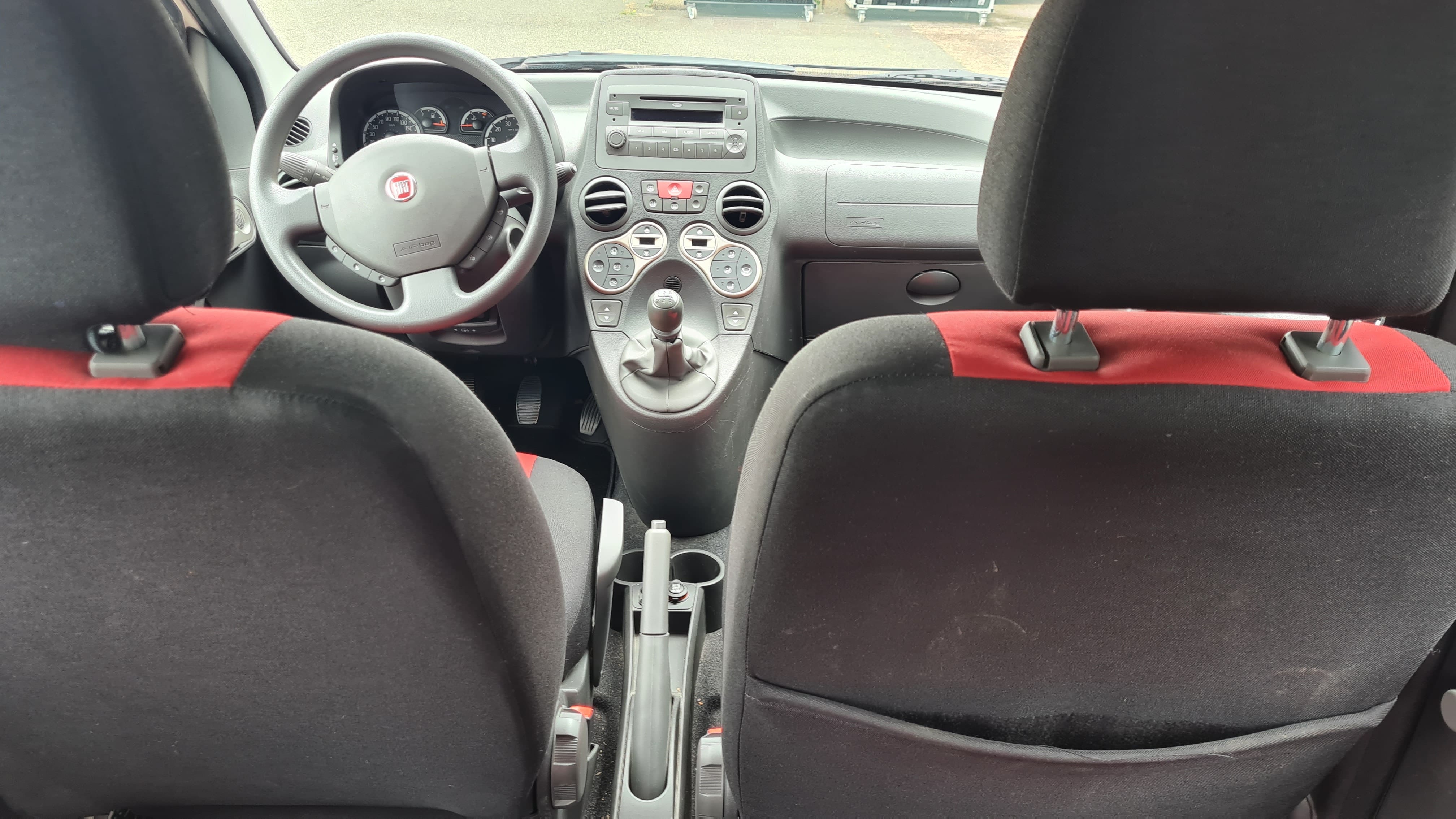 Fiat Panda avec Siège bébé