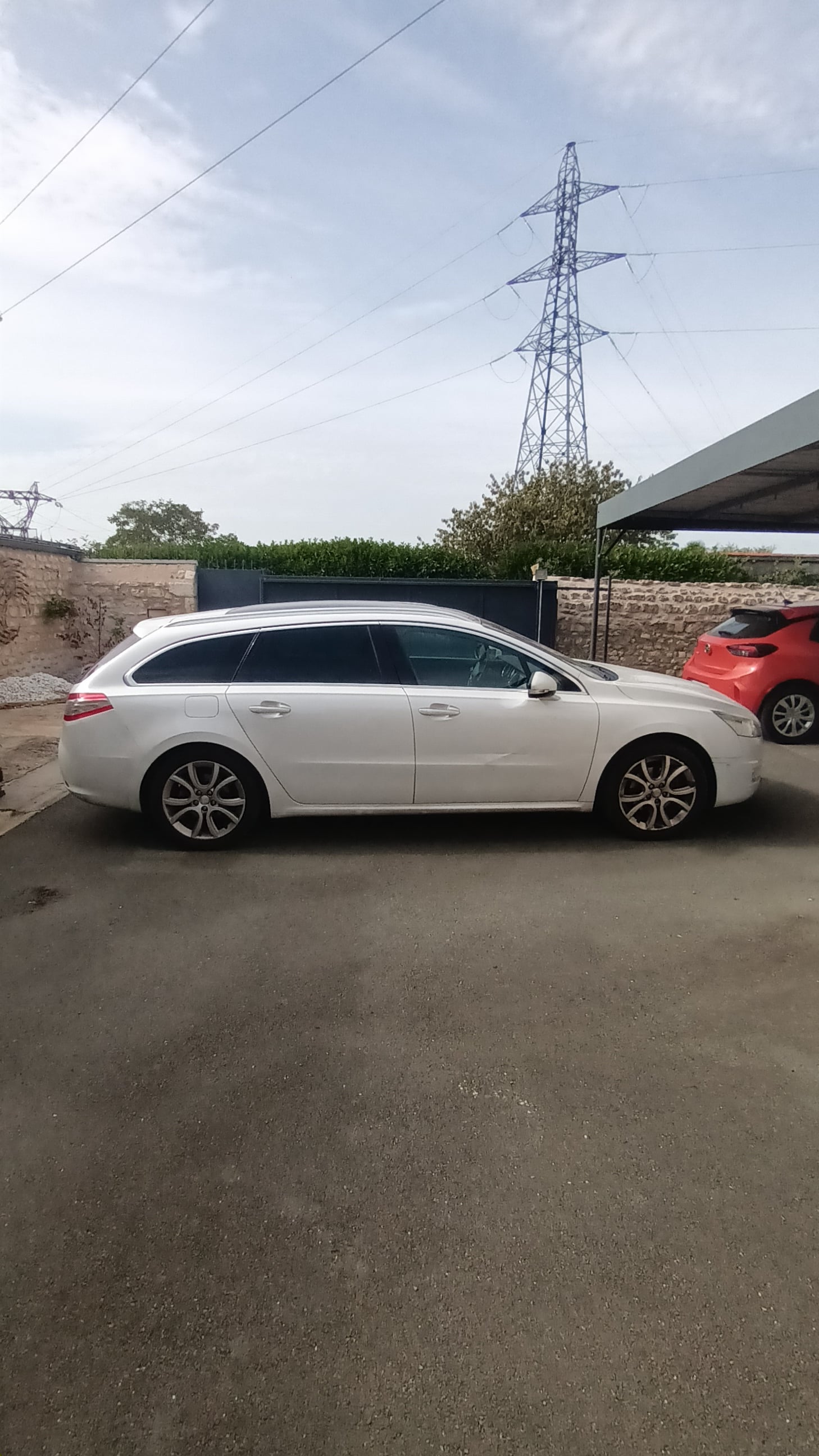 Peugeot 508 SW 2.0 HDI 163 CV avec Régulateur de vitesse