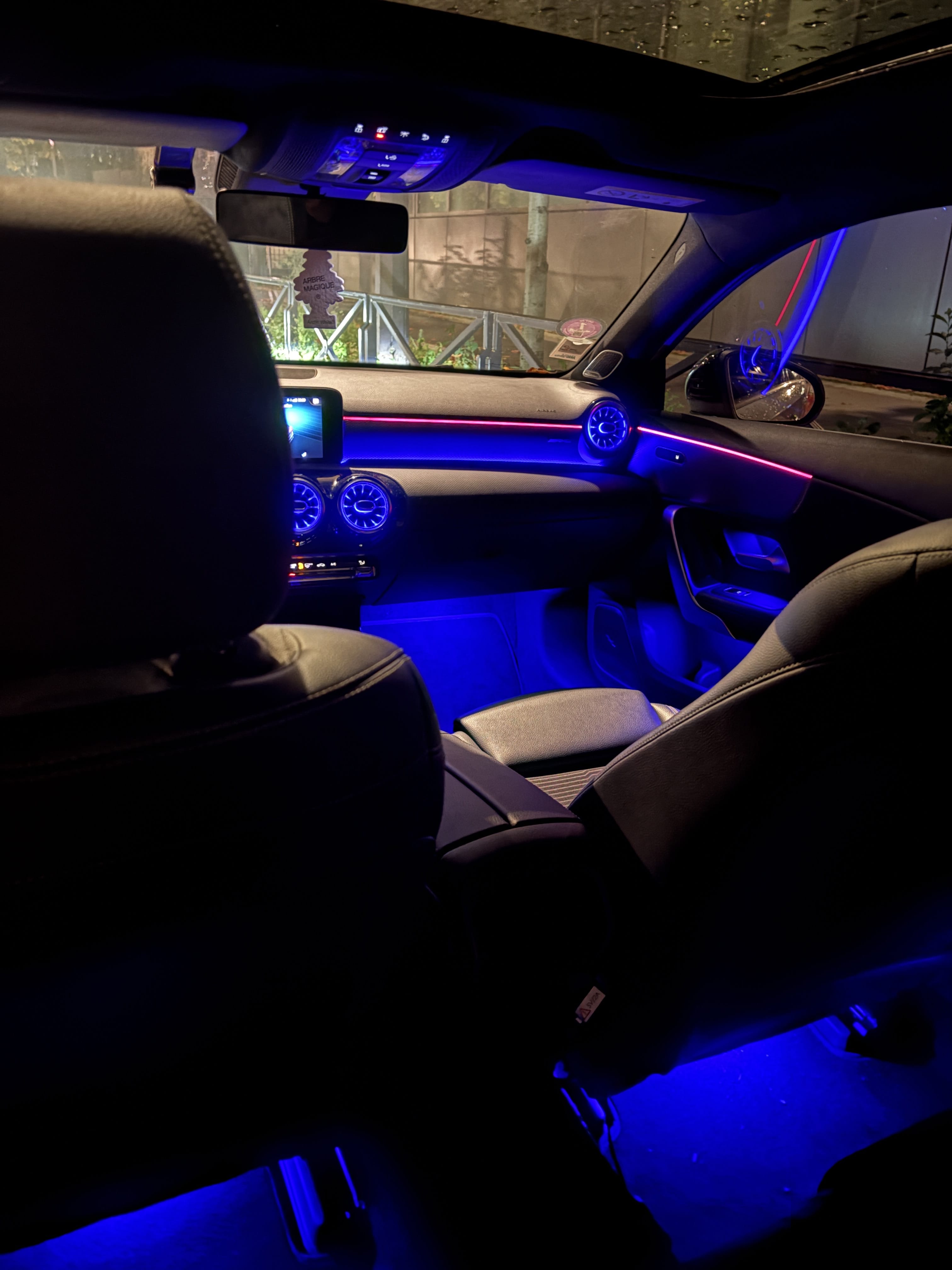 Mercedes-Benz Classe A avec Audio Bluetooth