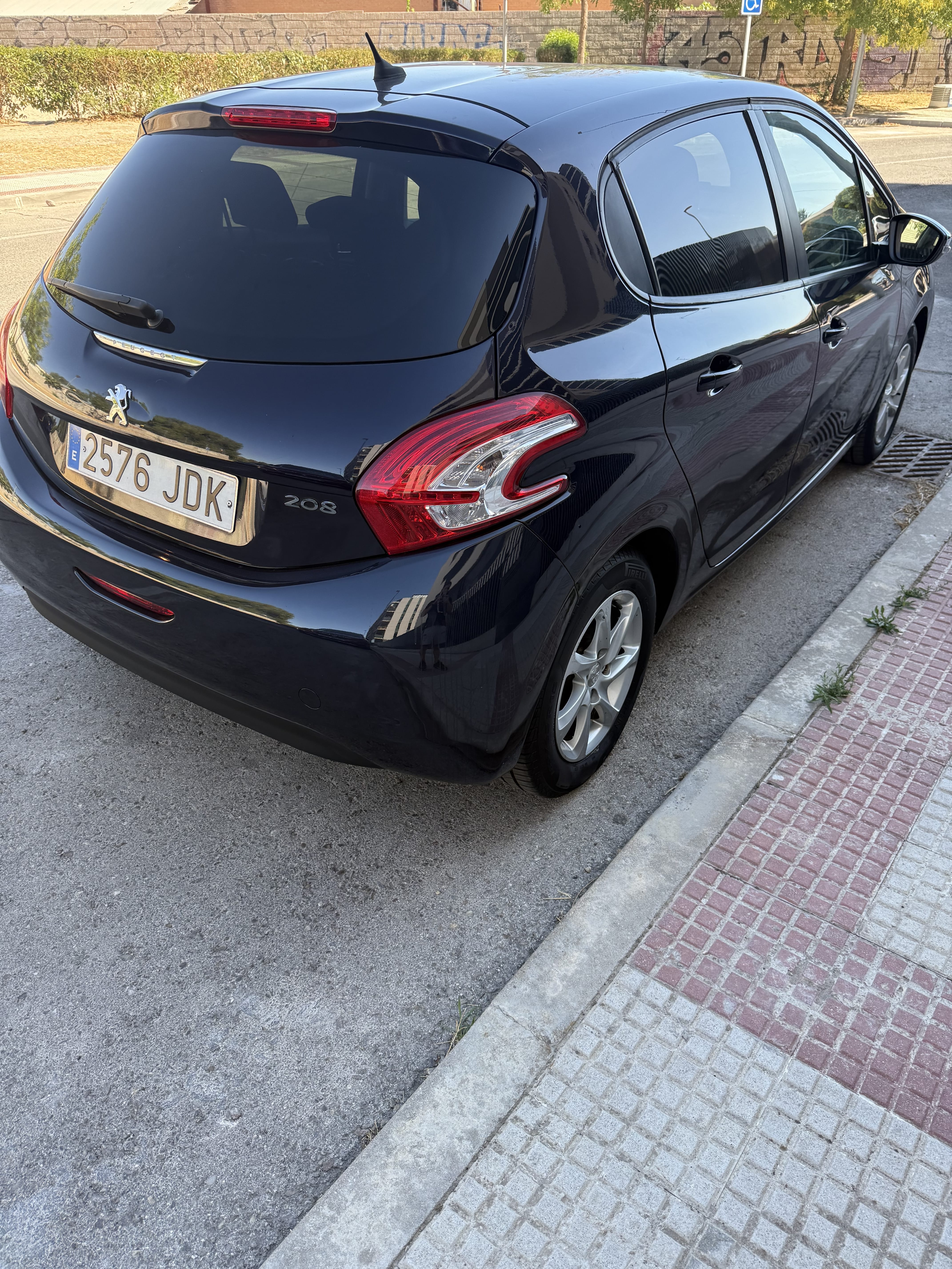 Peugeot 208 con GPS