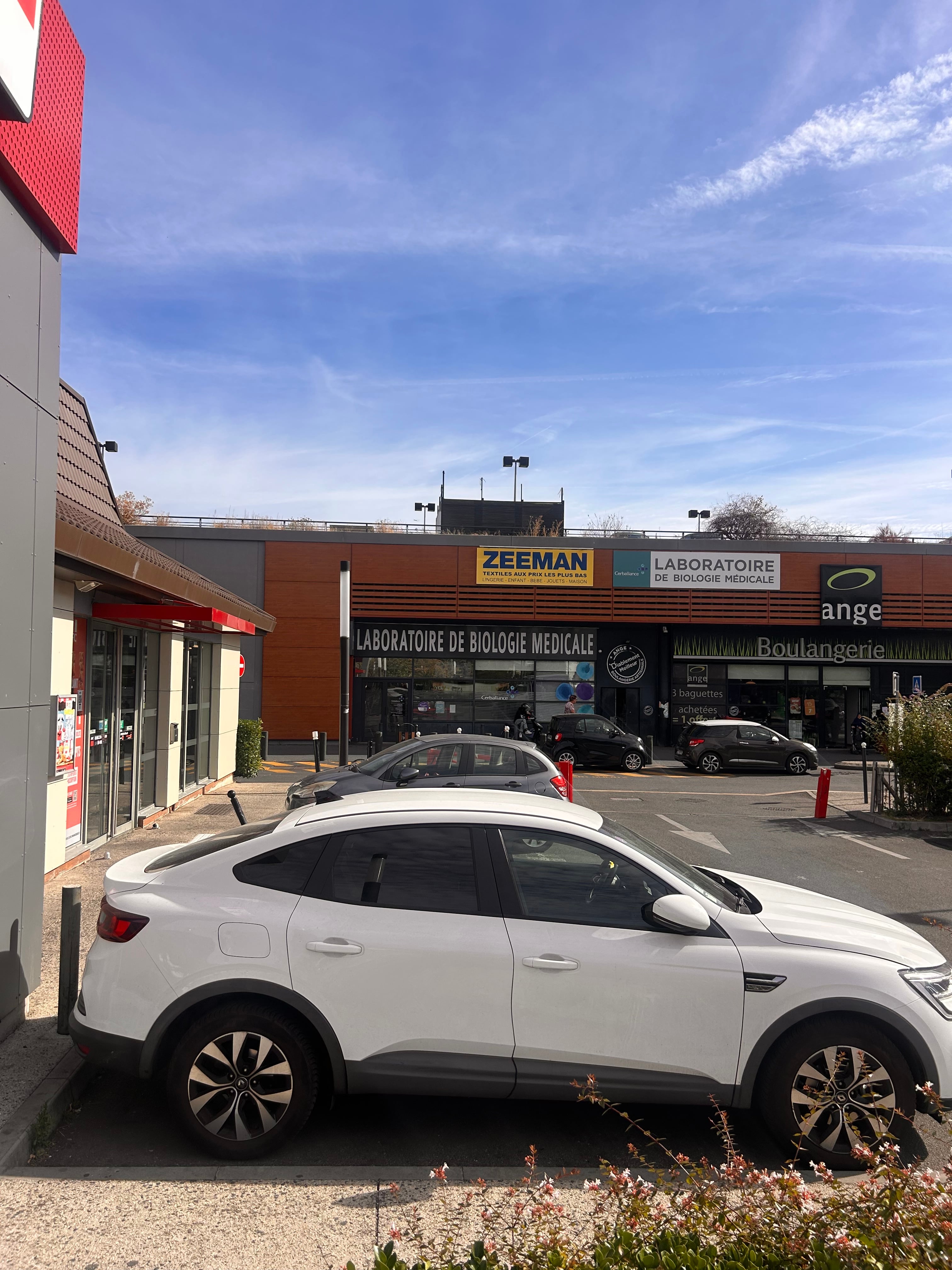 Renault Arkana E-Tech avec Climatisation