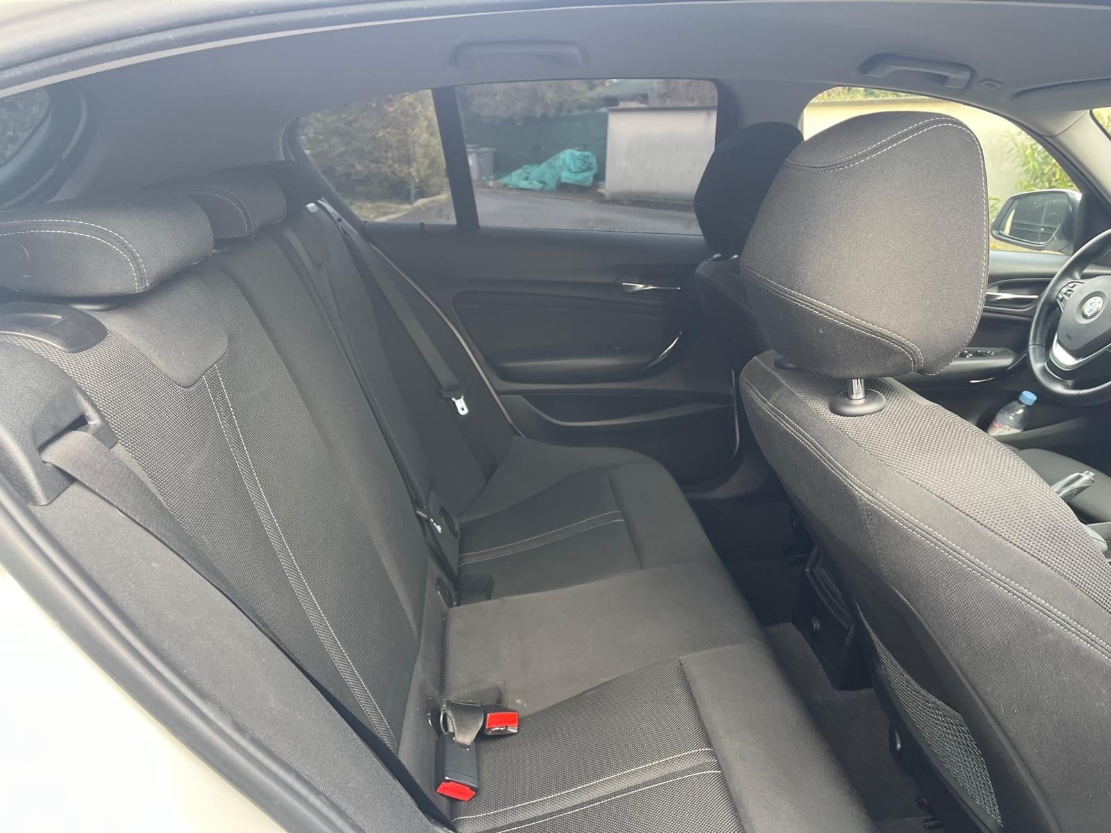 BMW Série 1 avec Port USB