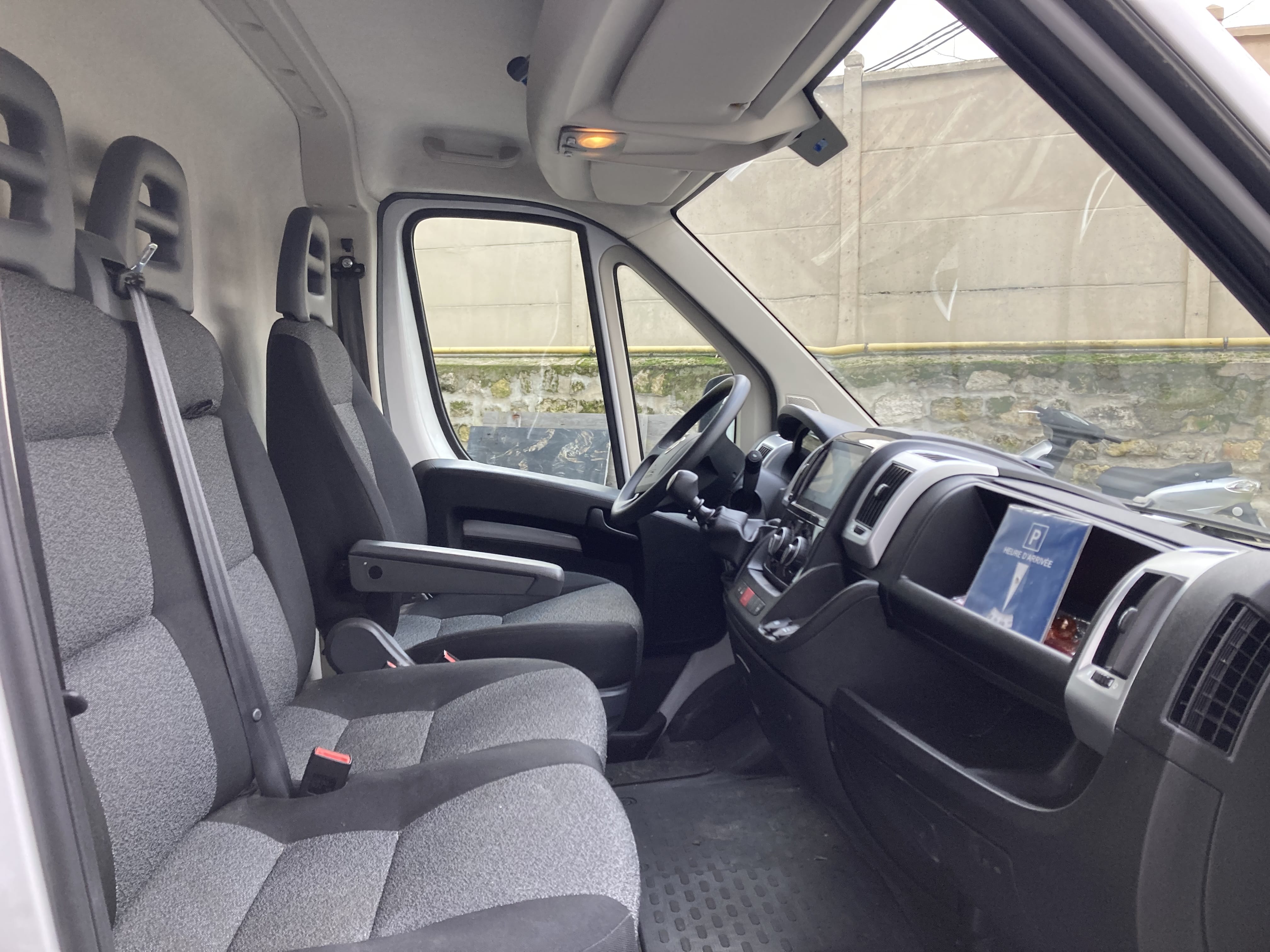 Fiat Ducato 140 ch 13 M3 + Diable avec Android Auto