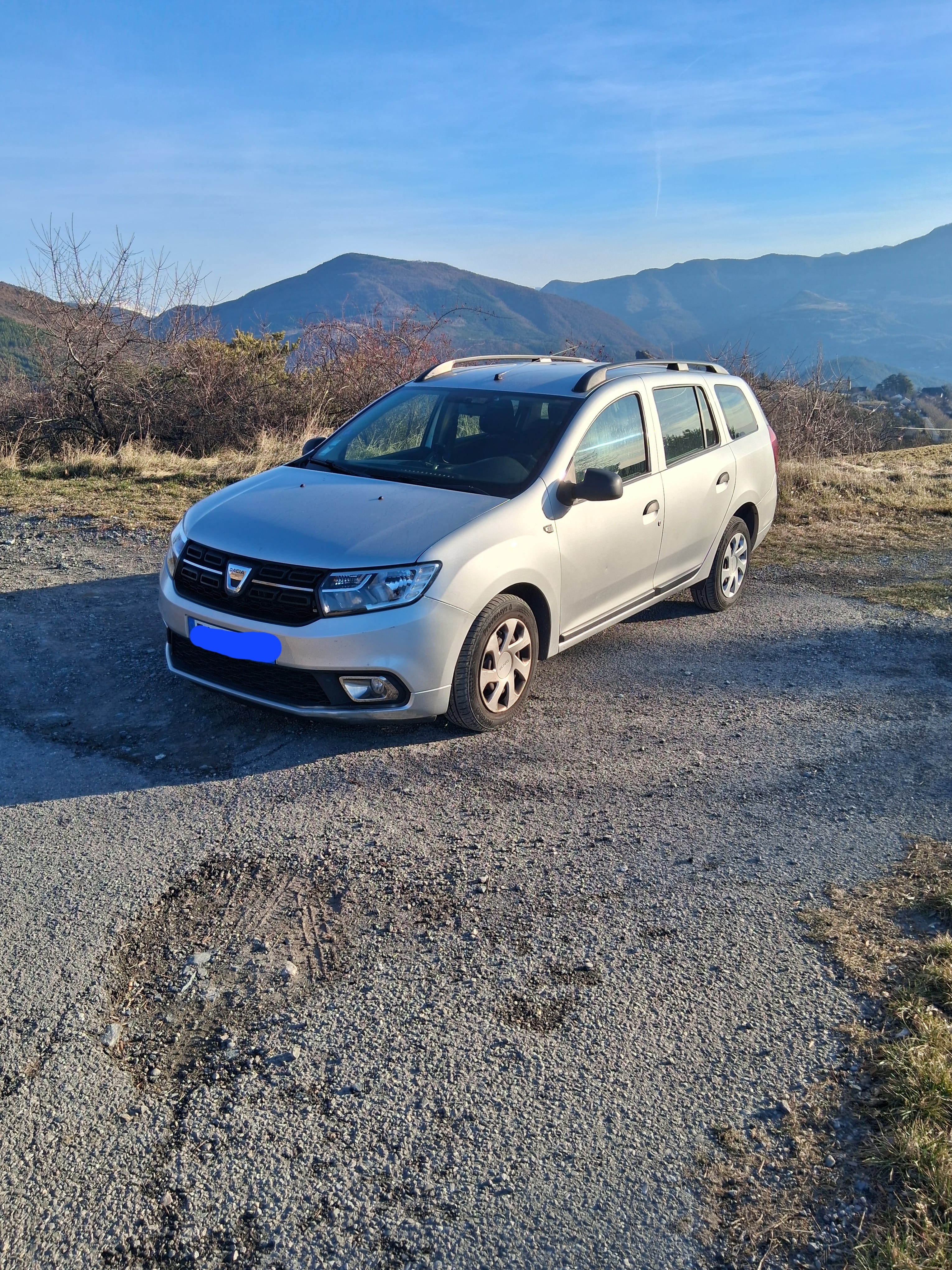 Dacia Logan MCV, 2017, Essence 95