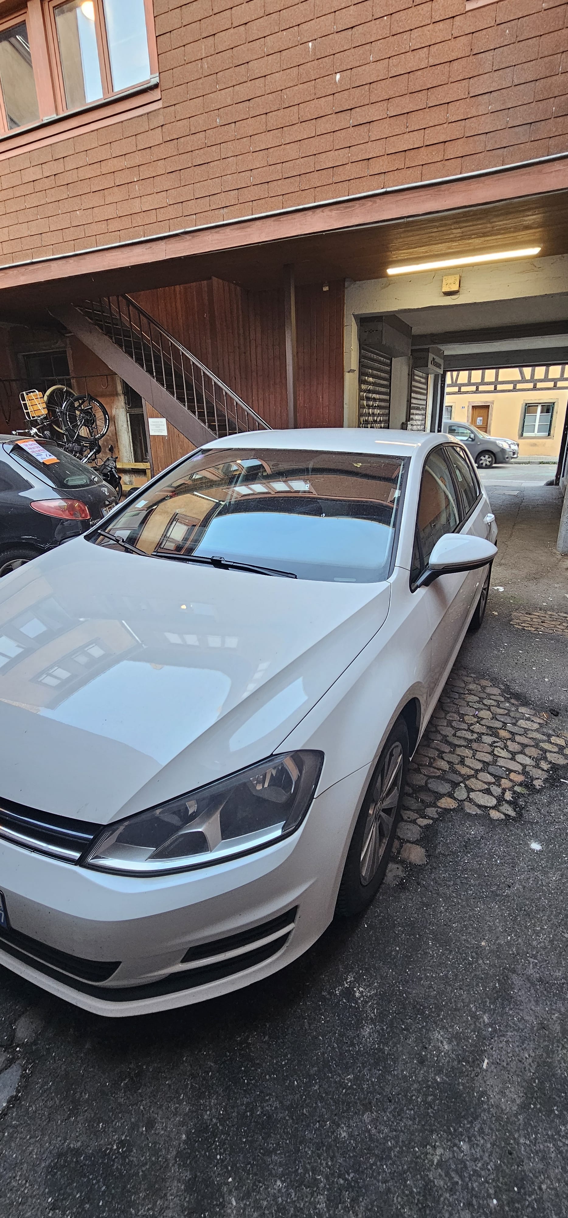 Volkswagen Golf, 2013, Essence 98