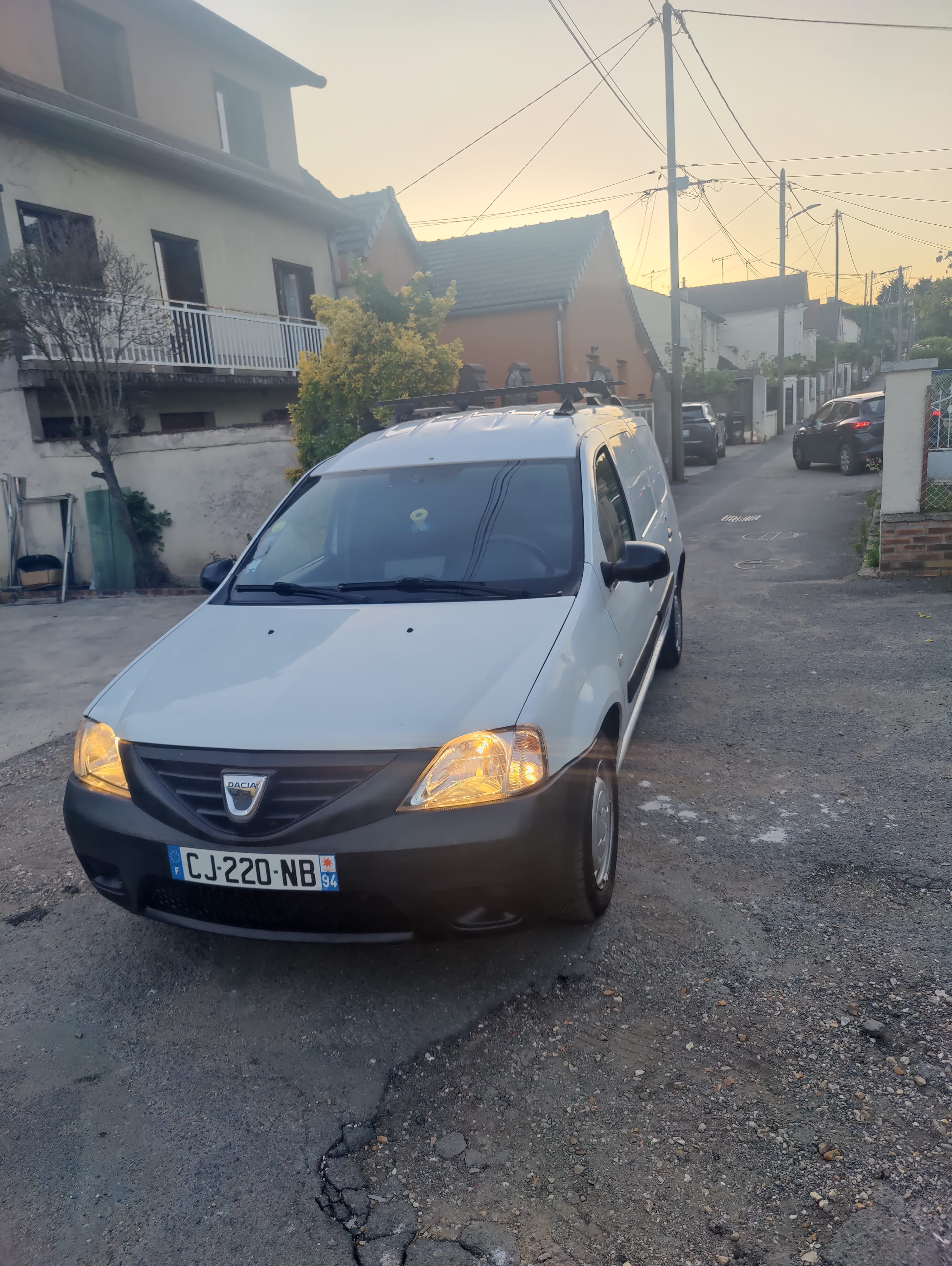 Dacia Logan Van