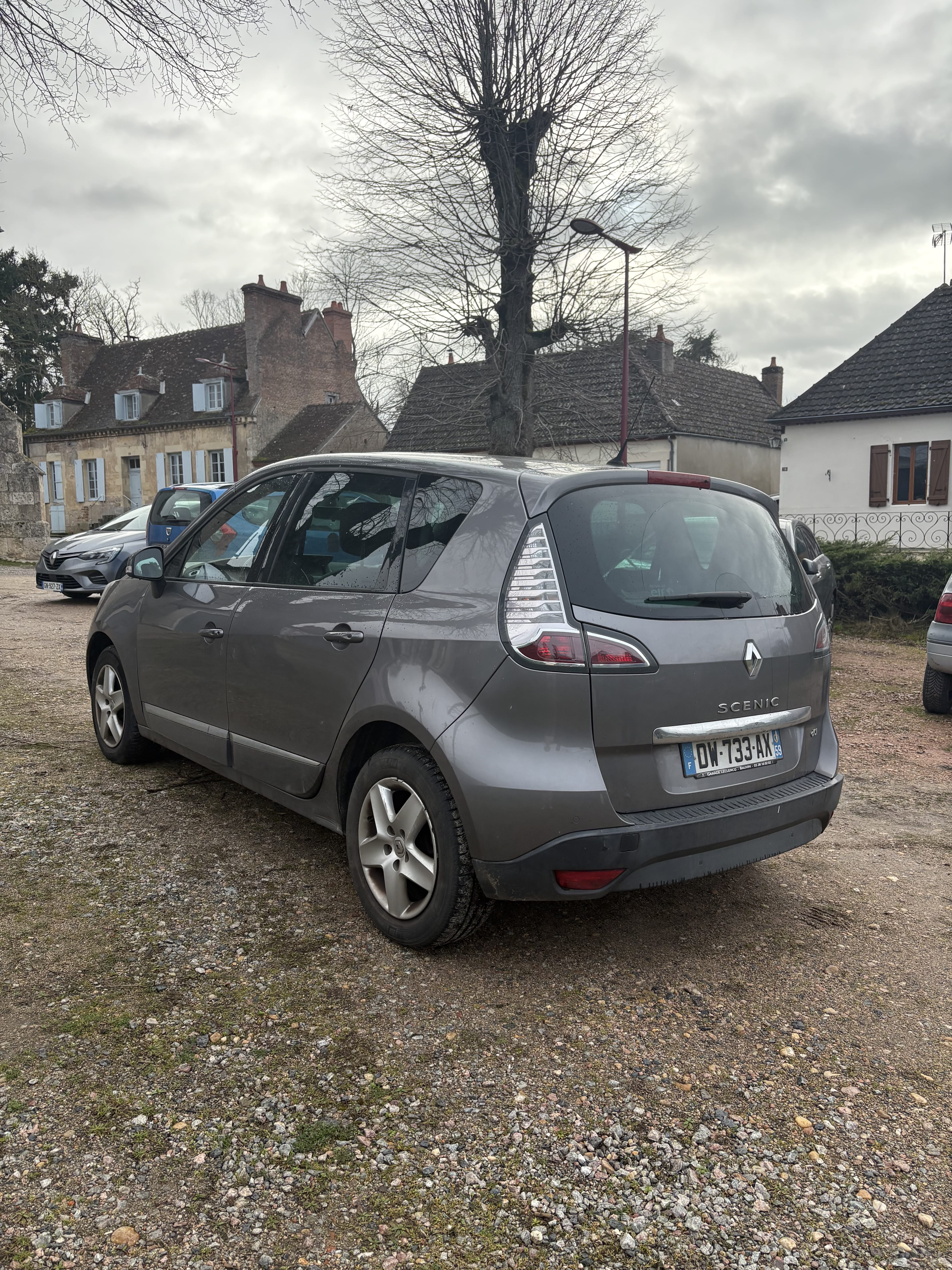 Renault Scenic 1.5 dci 110 avec Régulateur de vitesse