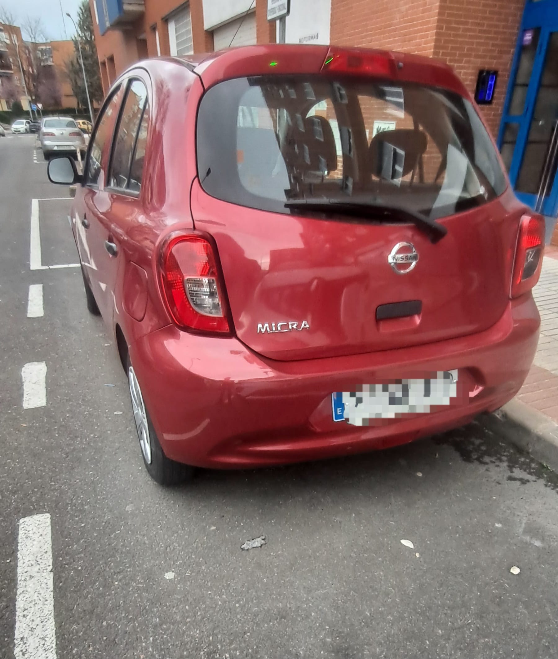 Nissan Micra 1.2 con Aire acondicionado