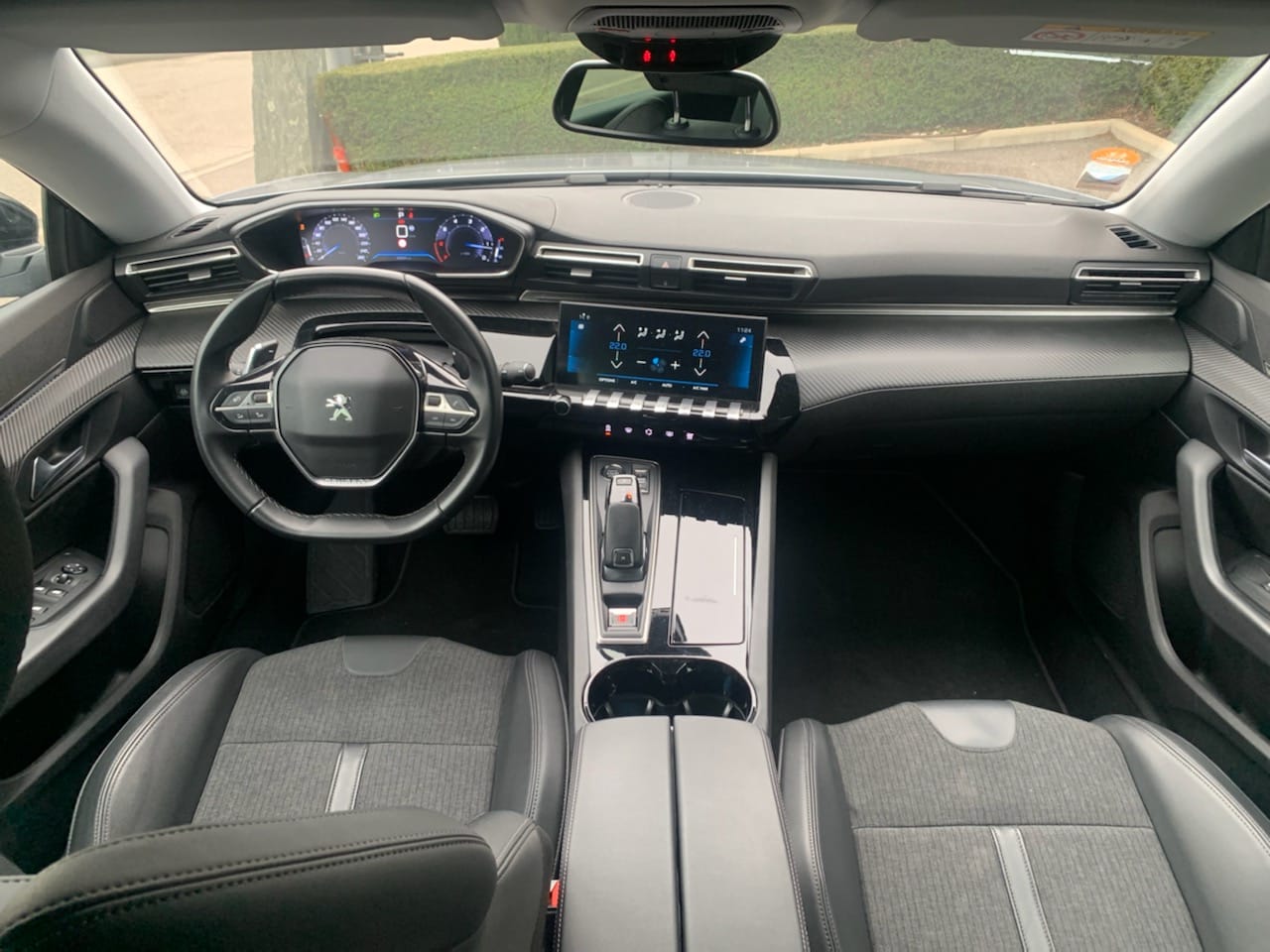 Peugeot 508 130ch avec Chaines