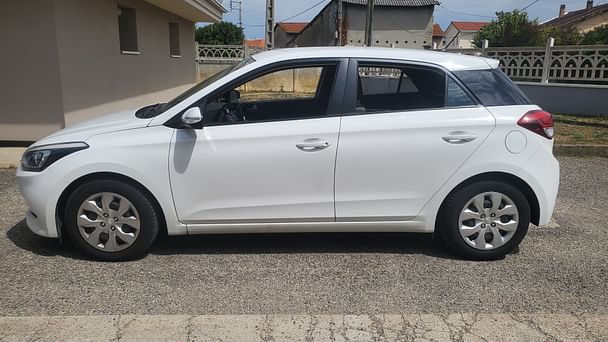 Hyundai i20 avec Climatisation