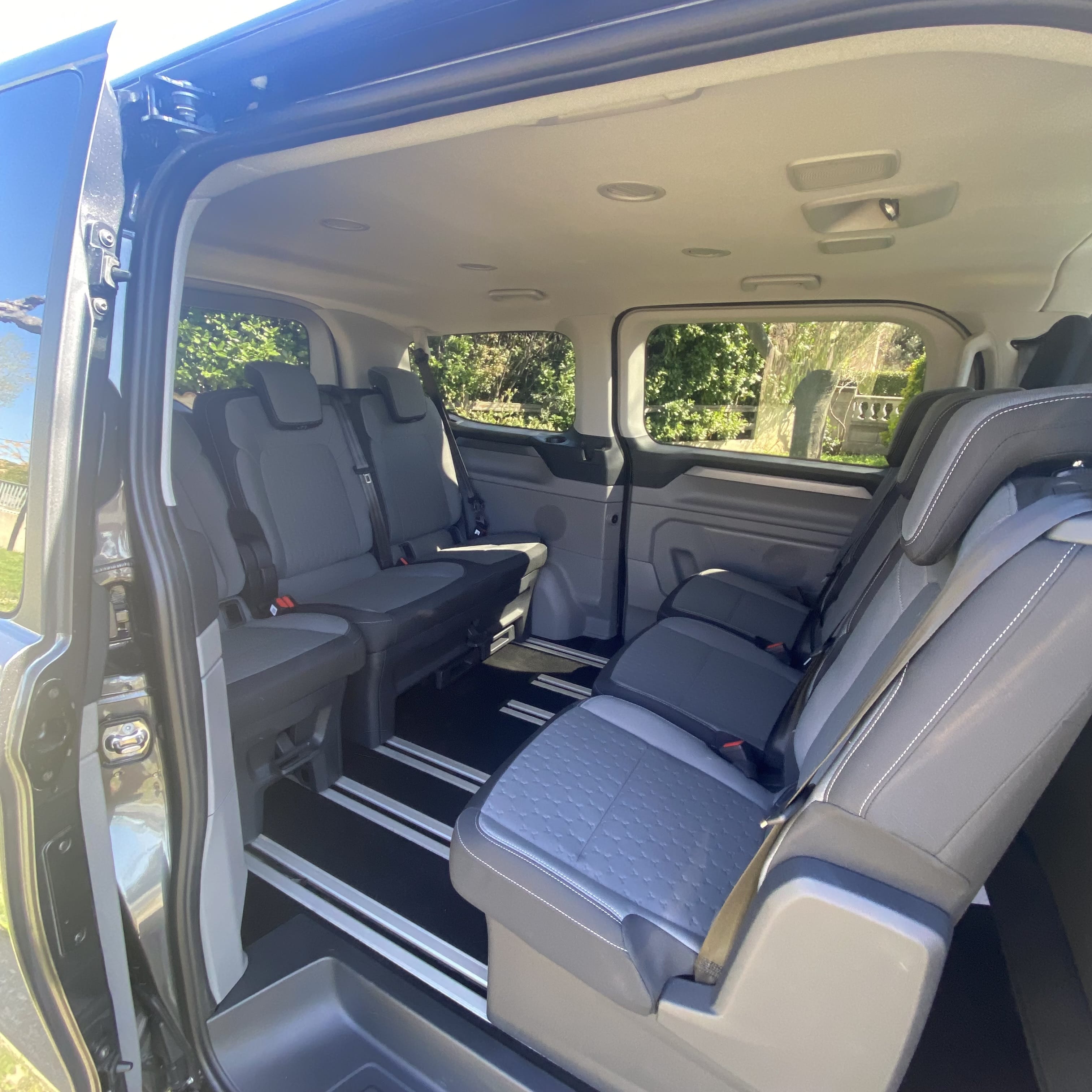 Ford Tourneo Custom avec Siège bébé